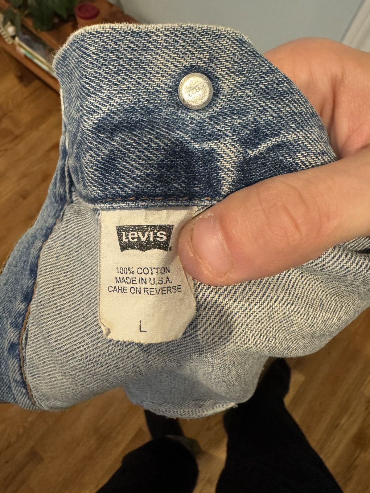 Levi's Vintage Custom Embroidered Levi's Denim Jacket '90s Size US L / EU 52-54 / 3 - 4 Thumbnail