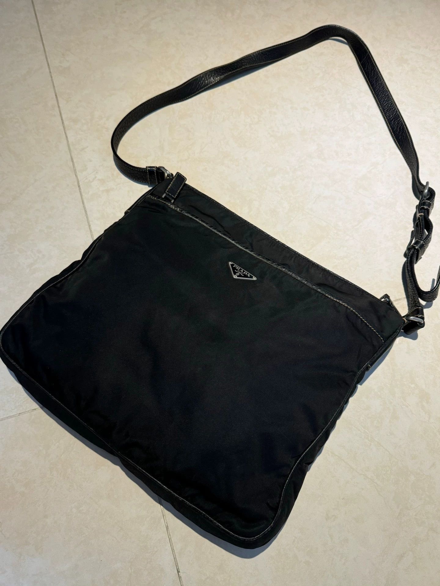 Prada Black Nylon Crossbody Bag with Adjustable Strap Size ONE SIZE - 1 Thumbnail