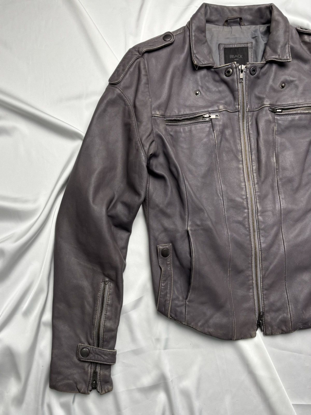 Vintage Black Noir vintage faded leather jacket Size S / US 4 / IT 40 - 2 Thumbnail