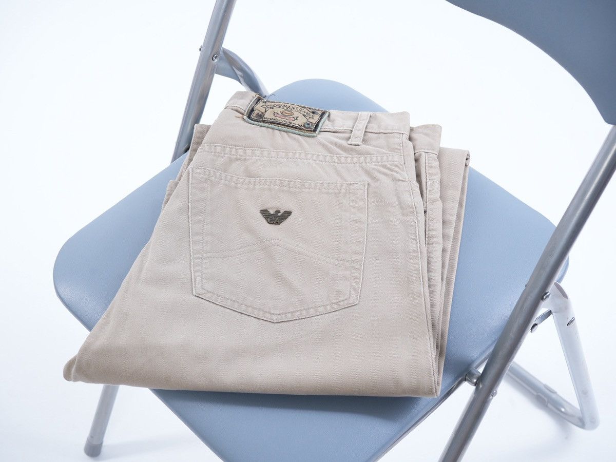 Armani Vintage Armani Jeans 90s Beige Jeans Metal Logo Y2K Size US 32 / EU 48 - 1 Thumbnail