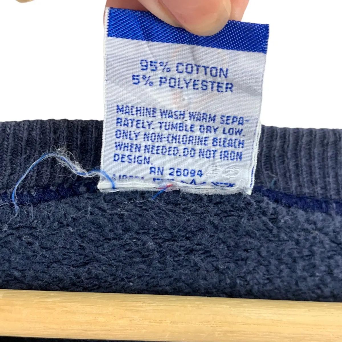Champion Vintage 90’ CHAMPION Made In USA Script Logo Blue Size M / US 6-8 / IT 42-44 - 8 Thumbnail
