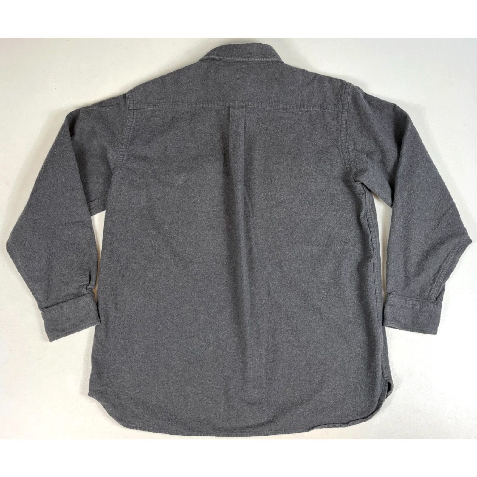 Vintage VINTAGE L.L. Bean Men’s Chamois Cloth Shirt Button-Up L Reg Gray Cotton Heavyweight Pockets Outdoors Shirt Mens Size US L / EU 52-54 / 3 - 3 Thumbnail