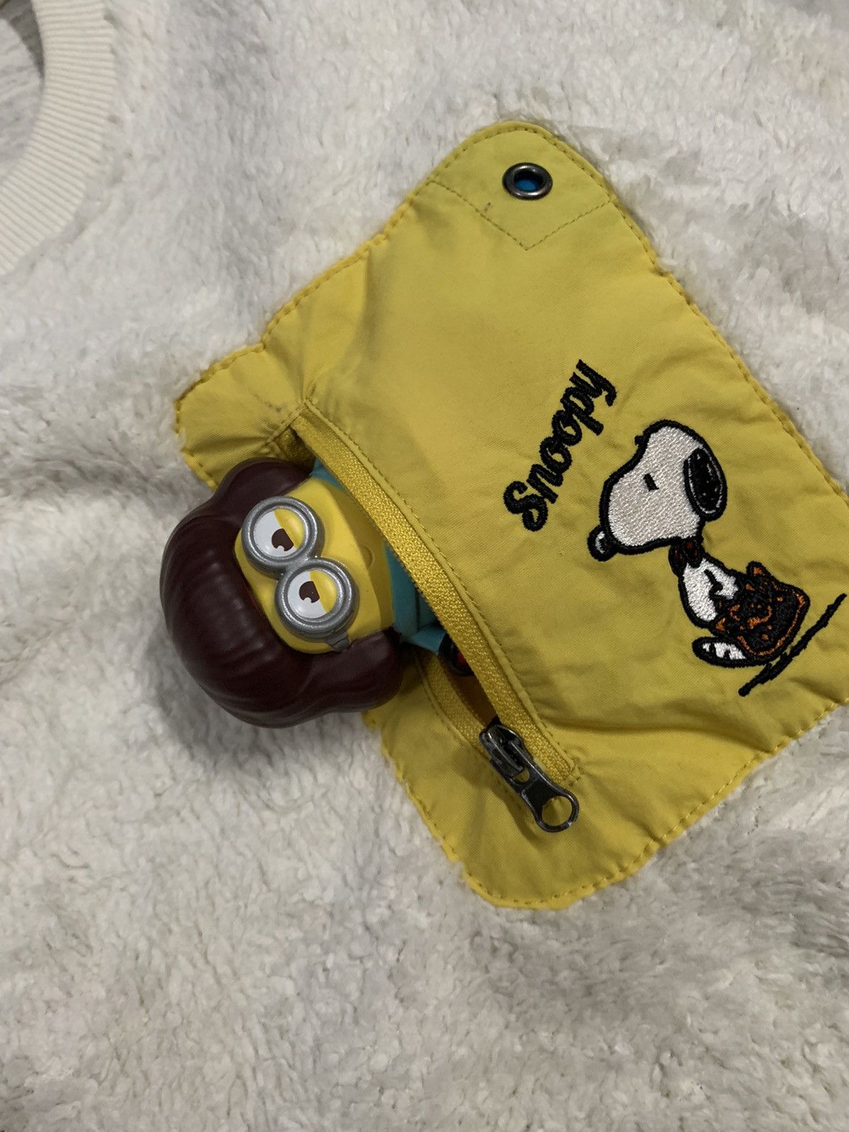 Cartoon Network Peanuts Snoopy Chest Pocket Embroidery Logo Fleece Sweater Size US S / EU 44-46 / 1 - 6 Thumbnail