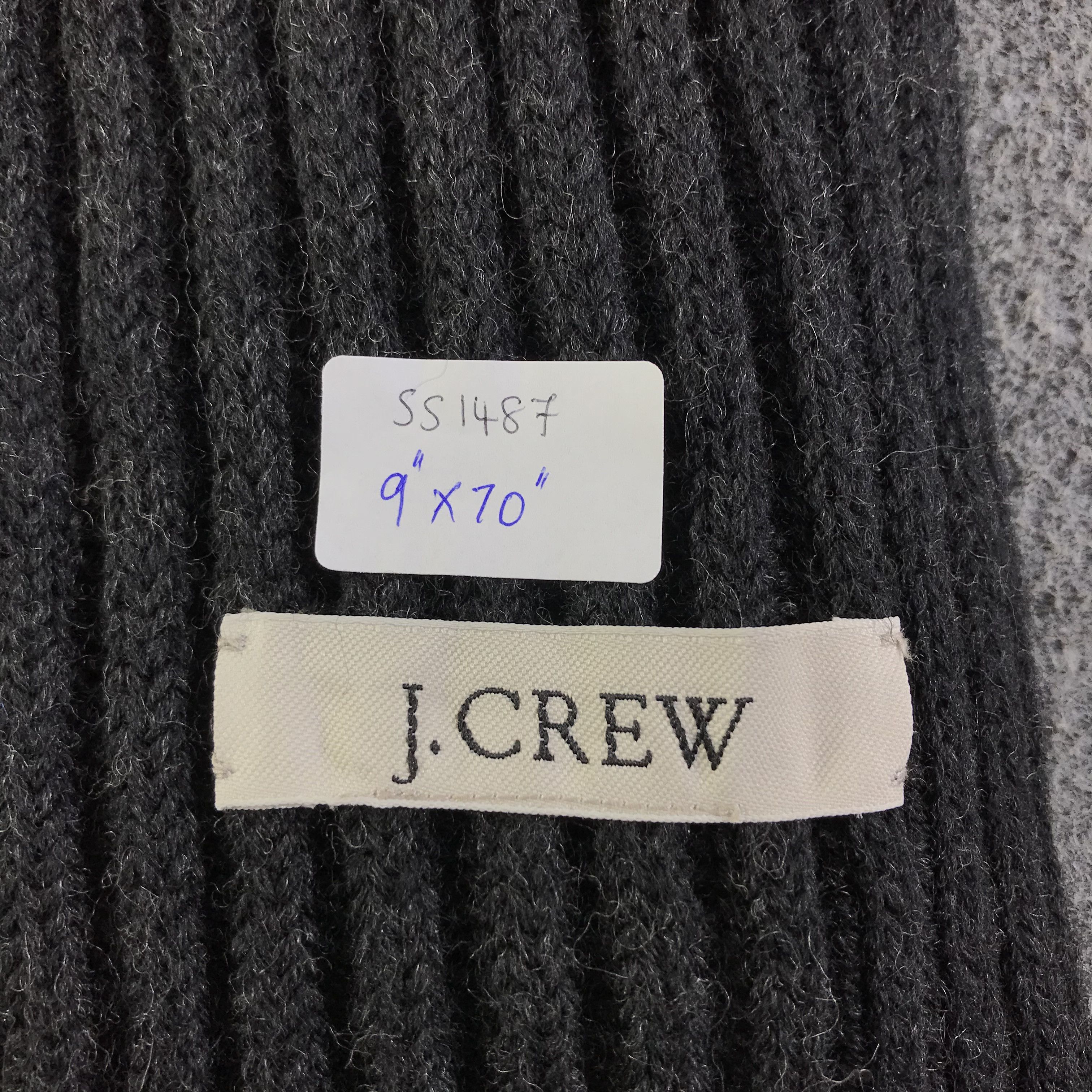 J.Crew J.Crew Scarf / Muffler / Neckwear SS1487 Size ONE SIZE - 6 Thumbnail