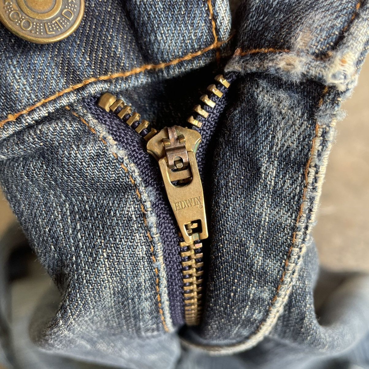 Edwin 🔥Vintage Edwin 403 Stoned Washed Ripped Distress Soft Jeans Size US 29 - 14 Thumbnail