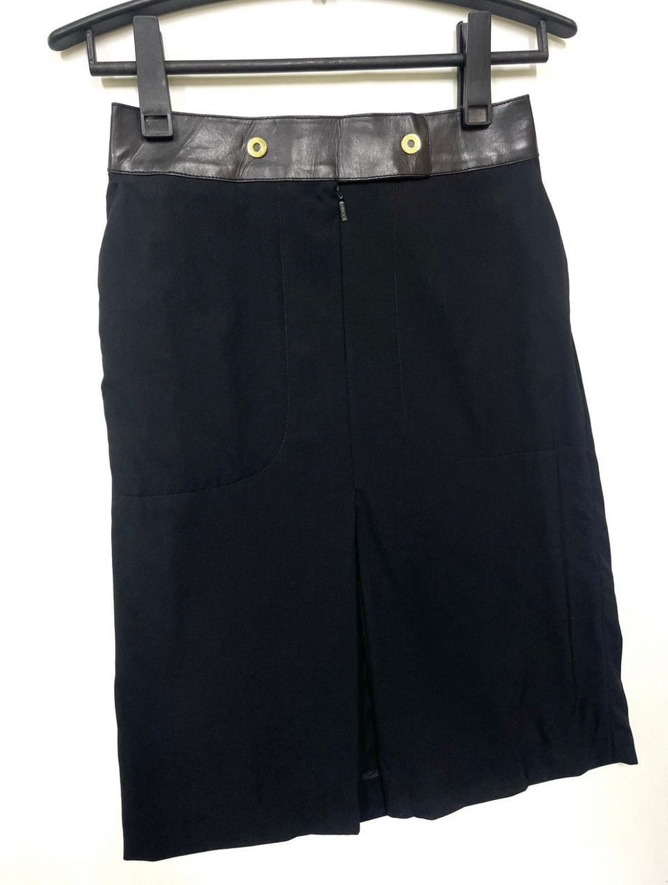 Gucci VINTAGE GUCCI BLACK POCKET SKIRT Size 28" / US 6 / IT 42 - 1 Thumbnail