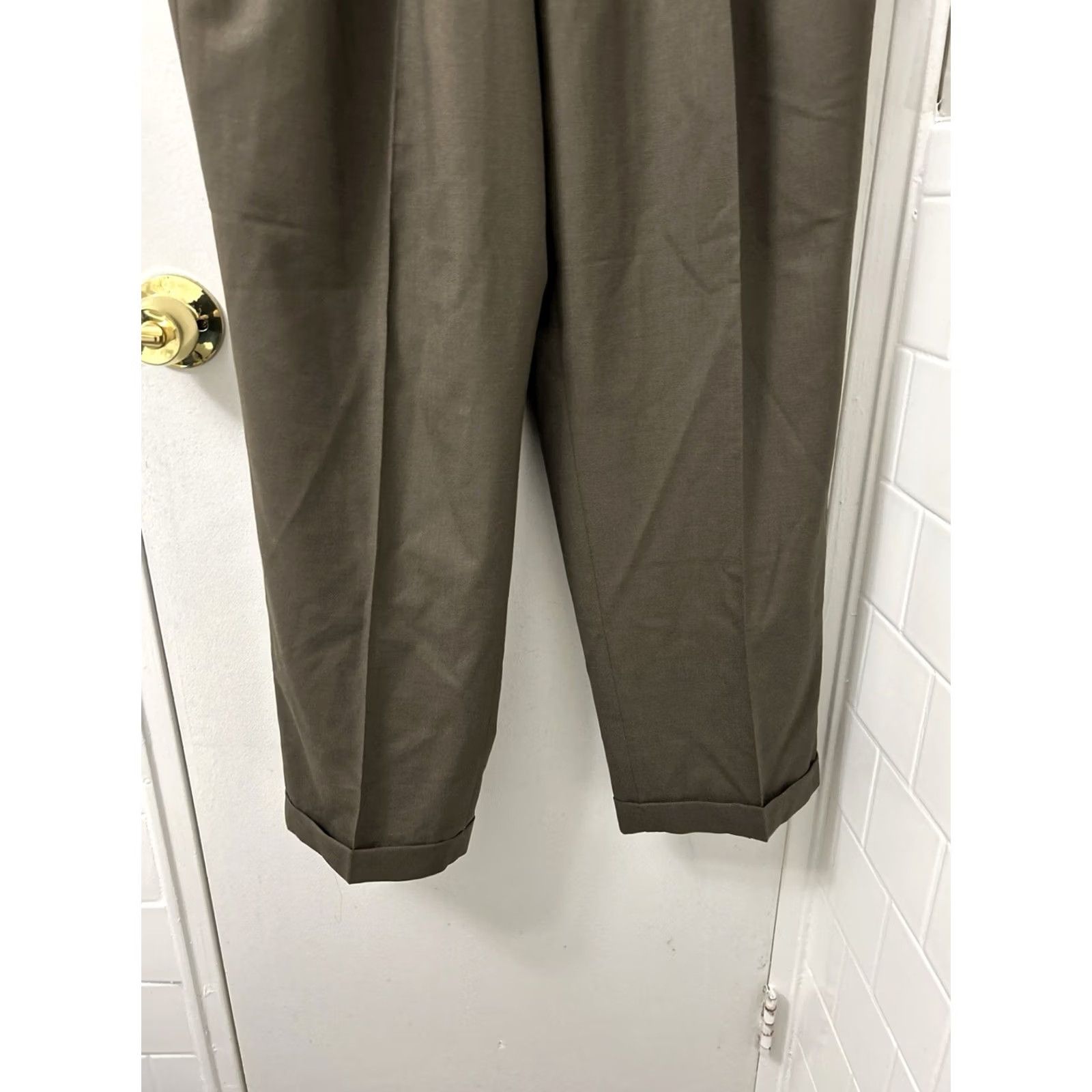 Ralph Lauren Ralph Lauren Total Comfort Pants Mens 36x27 Brown Dress Pants Pleated Cuffed Wool Classic Front Slashed Pockets Zipper Button Wool 100% Size US 36 / EU 52 - 3 Thumbnail