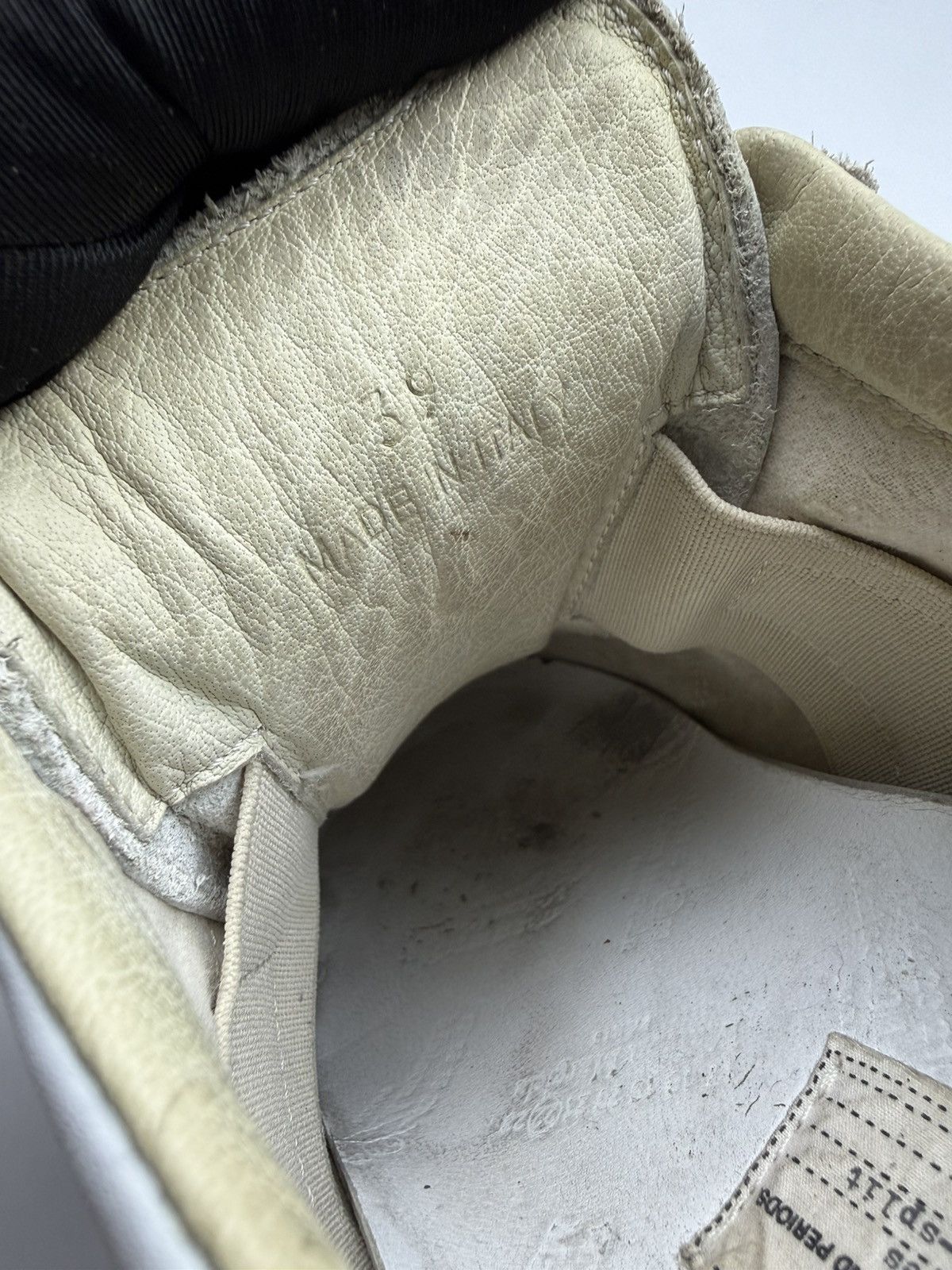 Maison Margiela Maison Margiela Gats Artisanal White Size US 6 / EU 39 - 10 Thumbnail