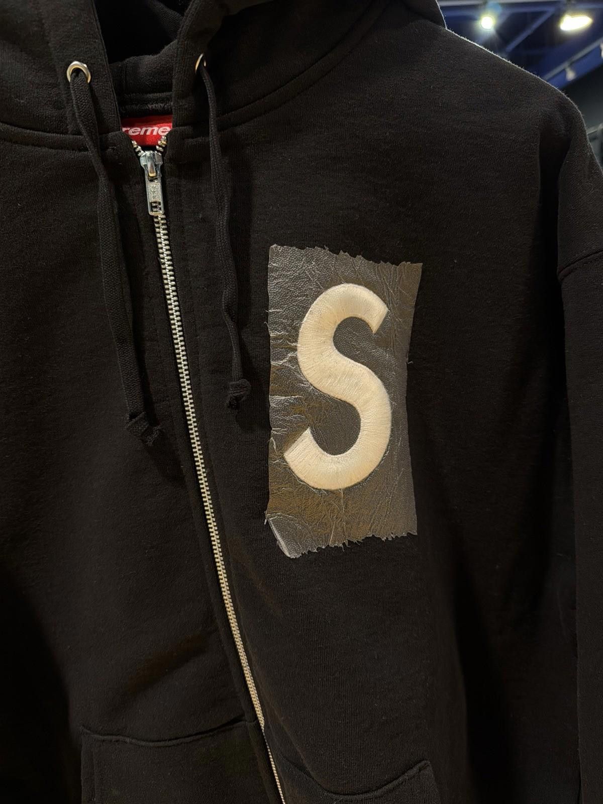 Supreme Supreme S Logo Zip Up Hooded Sweatshirt (Large) NEW Size US L / EU 52-54 / 3 - 6 Thumbnail