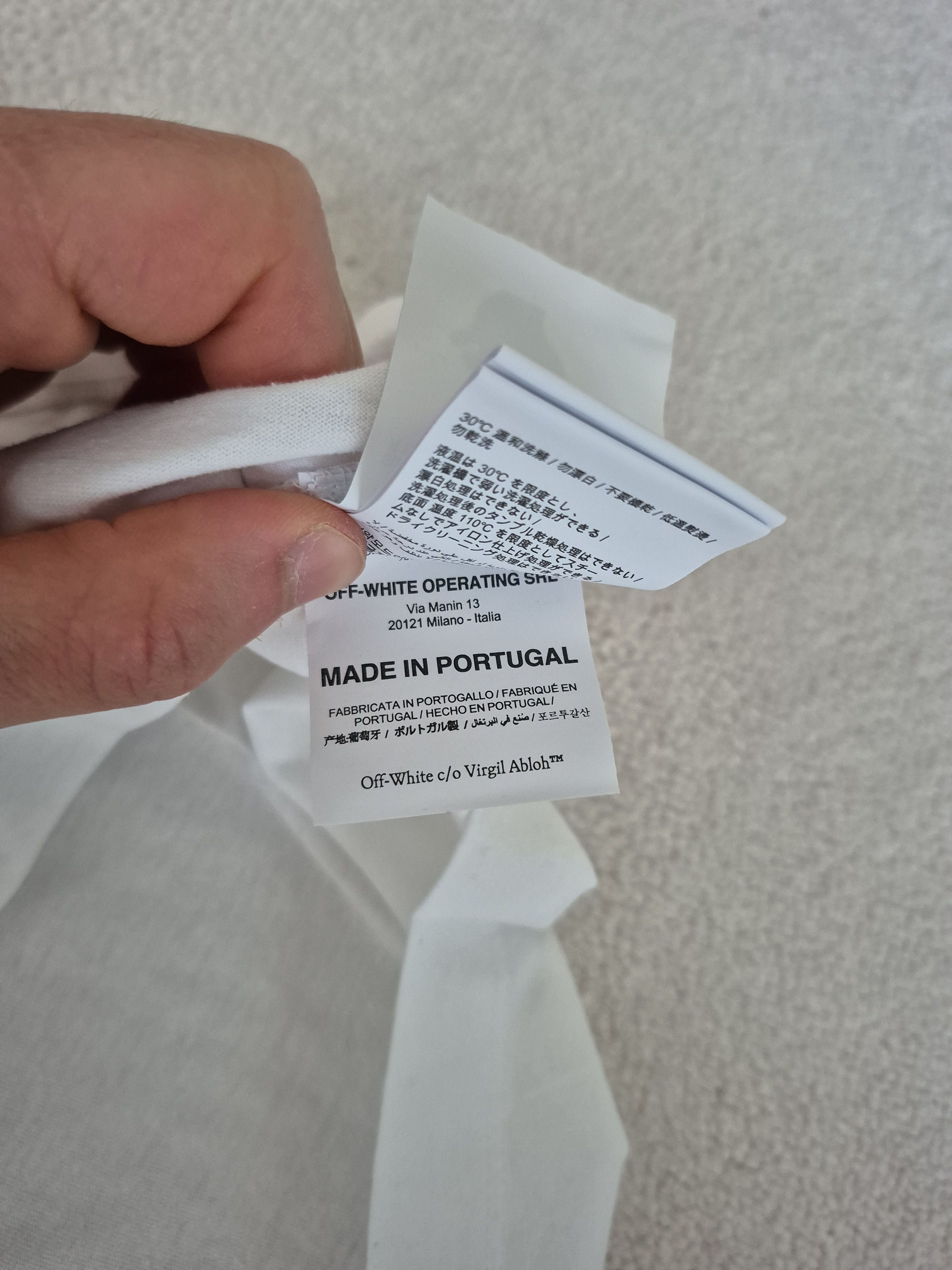Off-White Off White Tractor Arrows White Virgil Medium Size US M / EU 48-50 / 2 - 6 Thumbnail