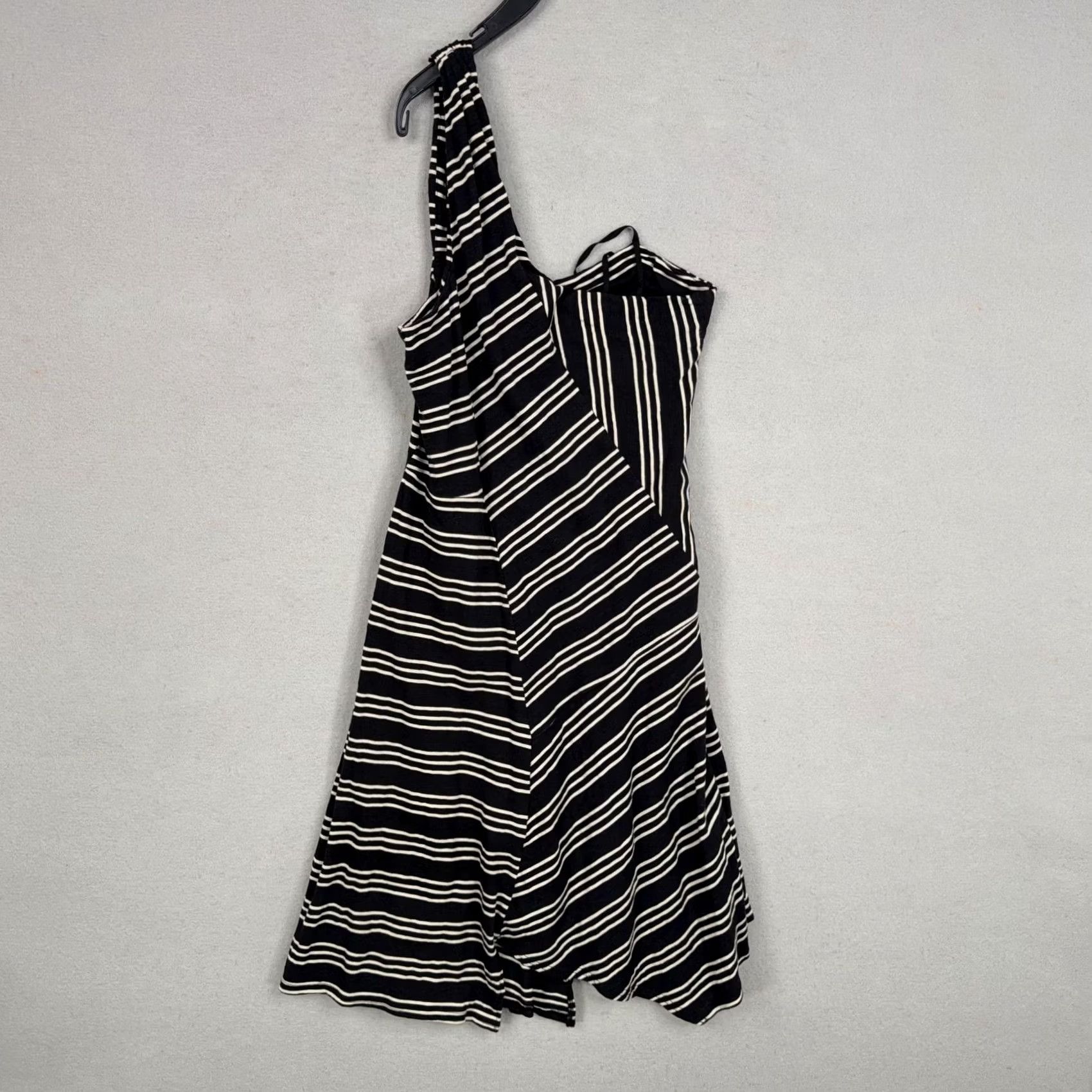 Vintage Maeve Dress Womens Small Black White Stripe One Shoulder A Line Sleeveless Jersey Knit Casual Party/Cocktail Size S / US 4 / IT 40 - 2 Thumbnail