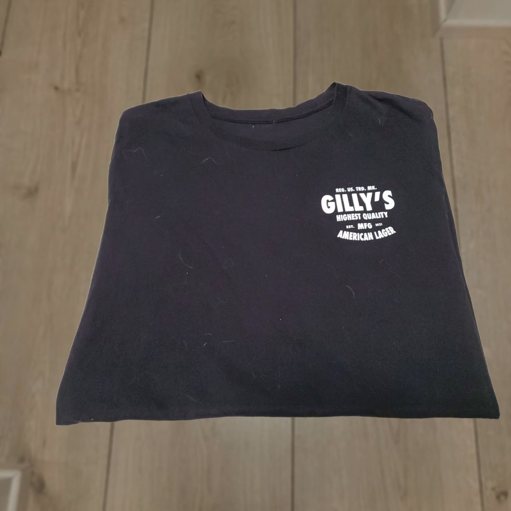 Vintage Gillys Legendary American Lager Beer Breweriana Motorcycle TShirt Black L Mens Short Sleeve Crew Neck Graphic Print Shirt Unsigned Alcohol Theme Size US L / EU 52-54 / 3 - 1 Thumbnail