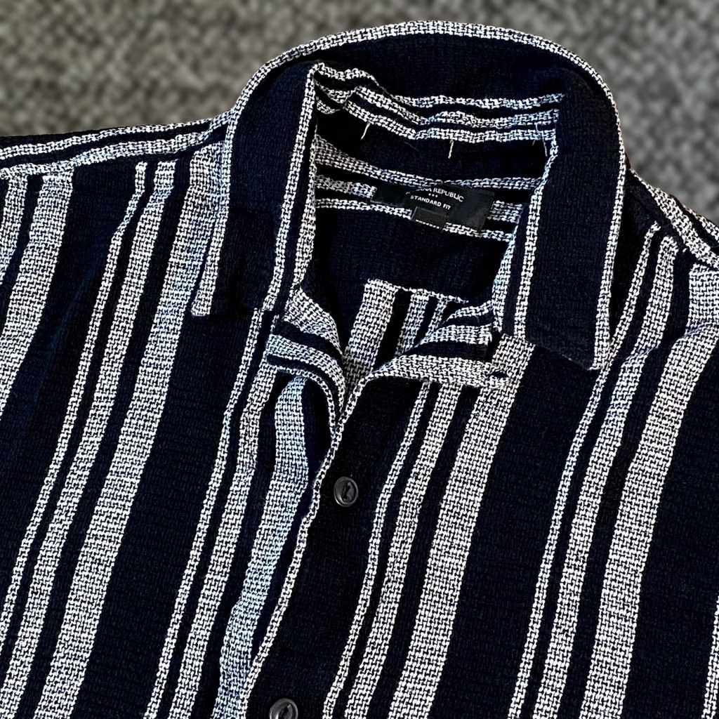 Banana Republic Banana Republic Camp Shirt Mens M Striped Button-Up Cotton Rayon Multicolor Short Sleeve Collared Size US M / EU 48-50 / 2 - 1 Thumbnail