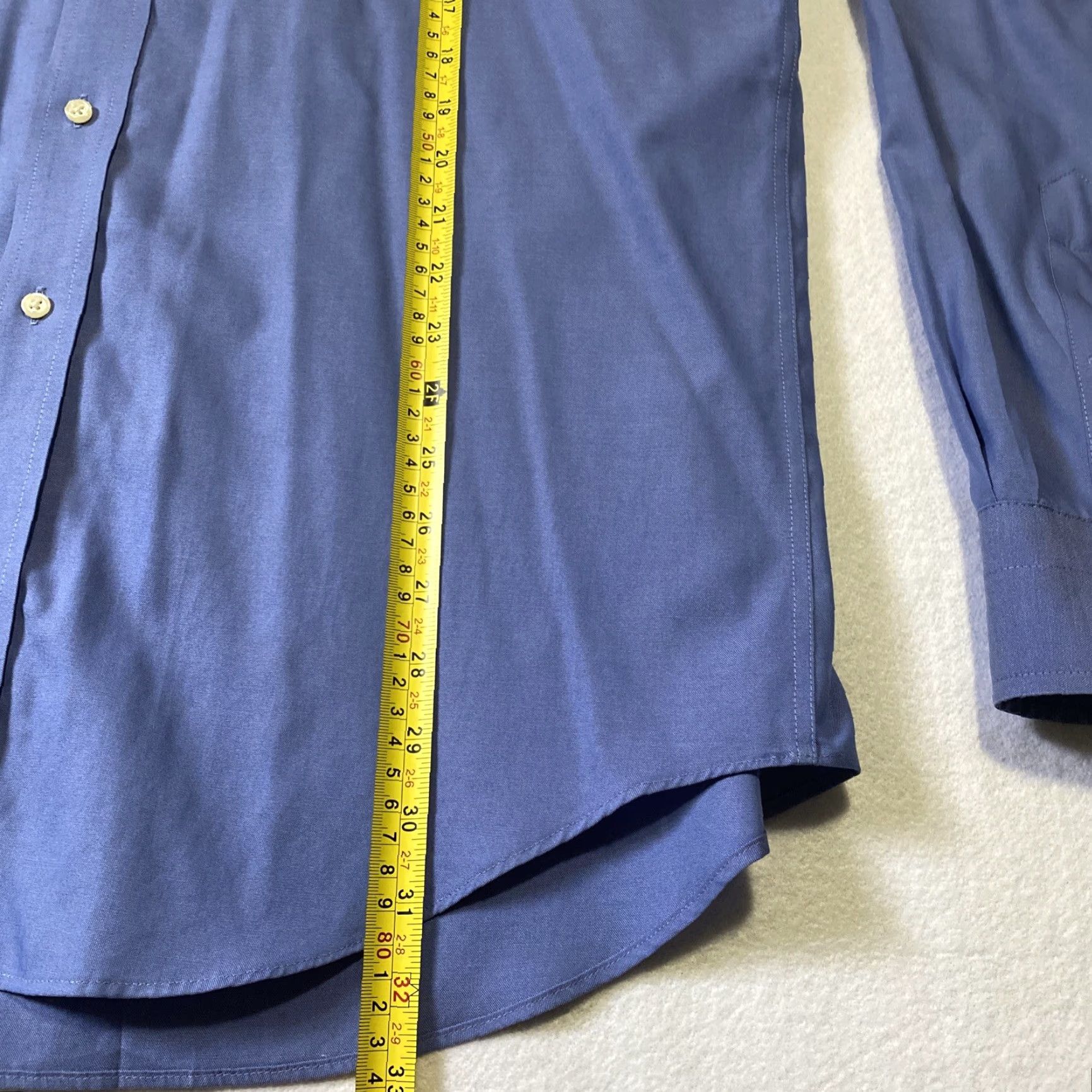Vintage Marshall Field's Button Shirt Men’s Size 16X37 Blue Long Sleeve Dress Shirt Buttons Non-Iron Pockets Casual Formal Vintage Lands 26-26 Mens Size US L / EU 52-54 / 3 - 5 Thumbnail