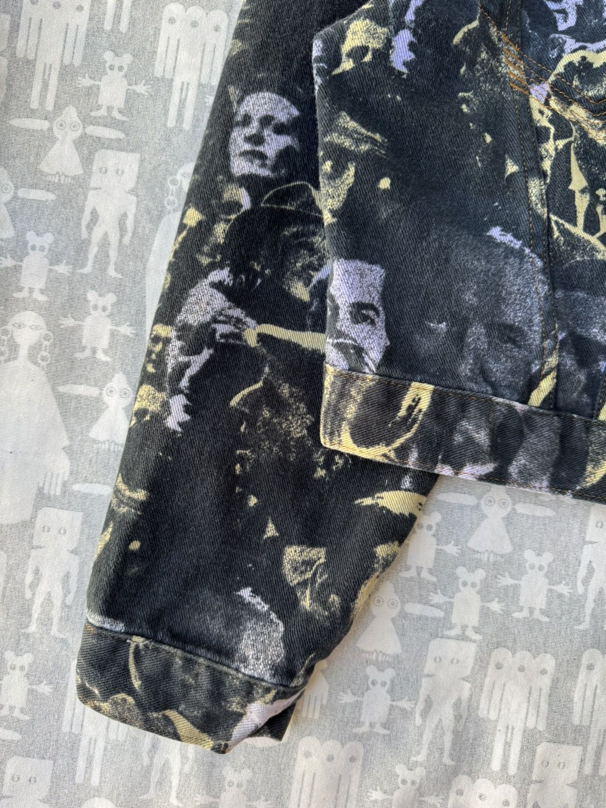 Jean Paul Gaultier Jean Paul Gaultier AW92 Face Print Jacquard Trucker Jacket Size US XL / EU 56 / 4 - 5 Thumbnail