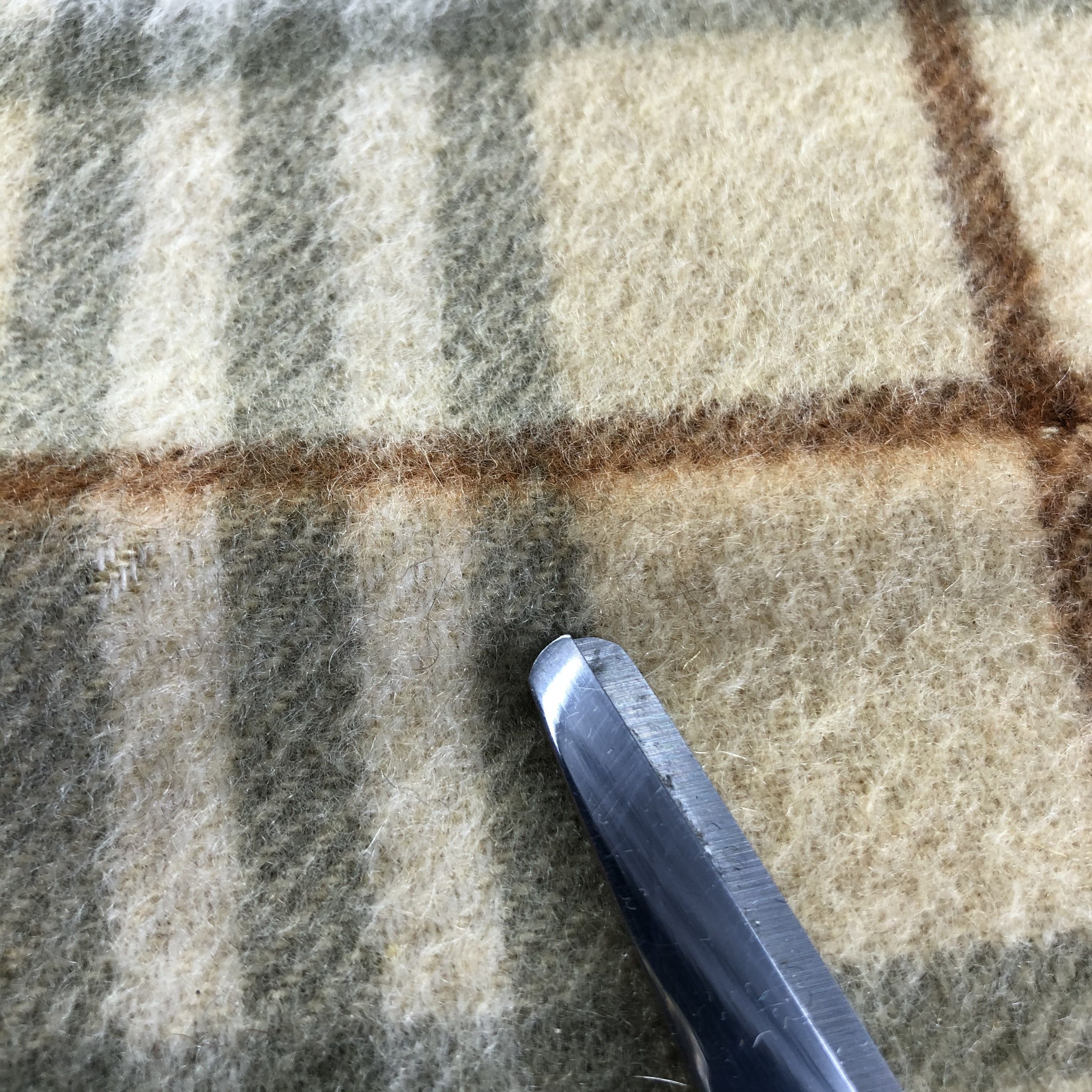Burberry Burberrys Nova Check Cashmere Scarf Muffler Neckwear V2448 Size ONE SIZE - 9 Thumbnail