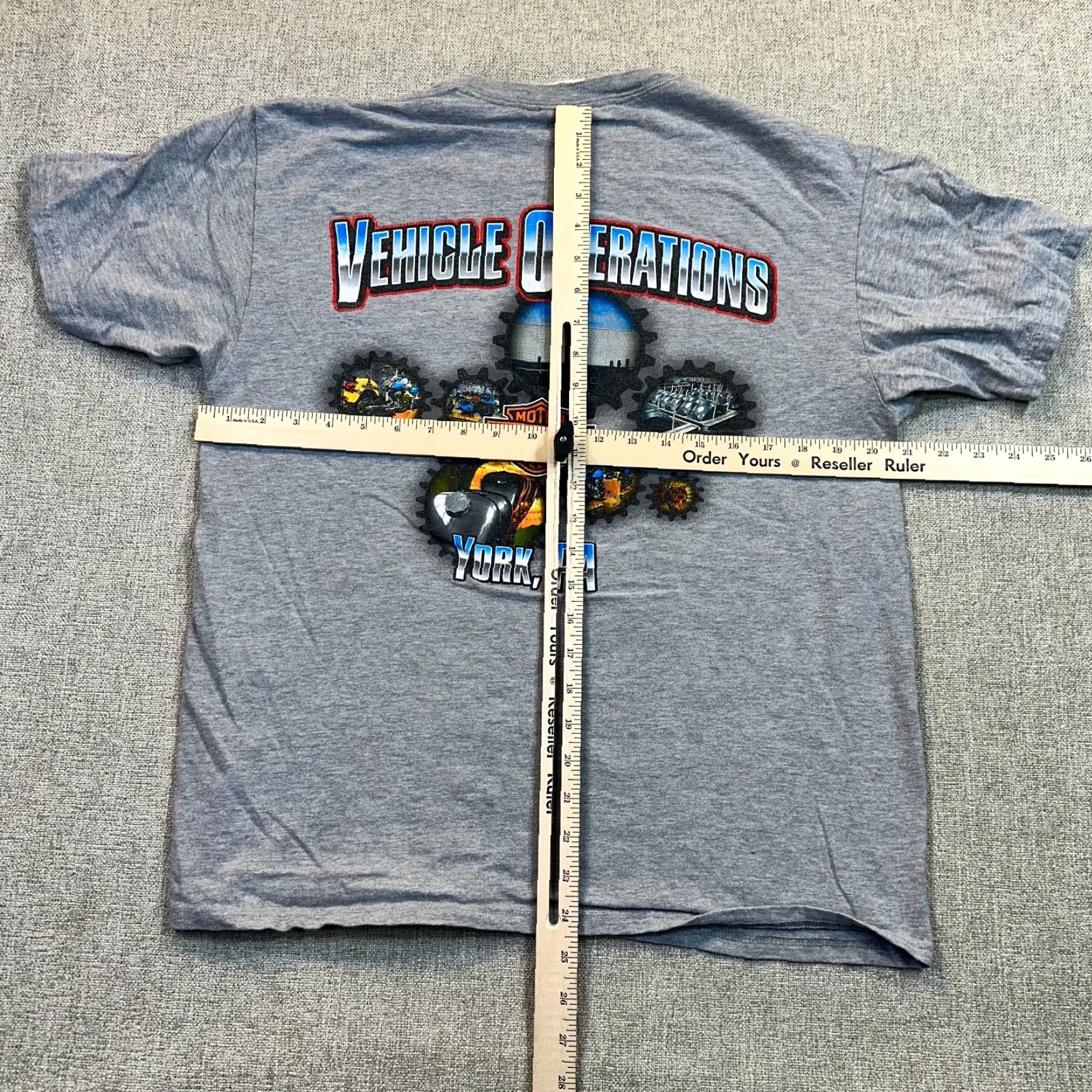 Harley Davidson Harley-Davidson Mens Large Vehicle Operations Tee Shirt Shirt T-Shirt York, Pa Multicolor Graphic Print Pocket Logo 2010-2019 Mens Clothing Size US L / EU 52-54 / 3 - 7 Thumbnail