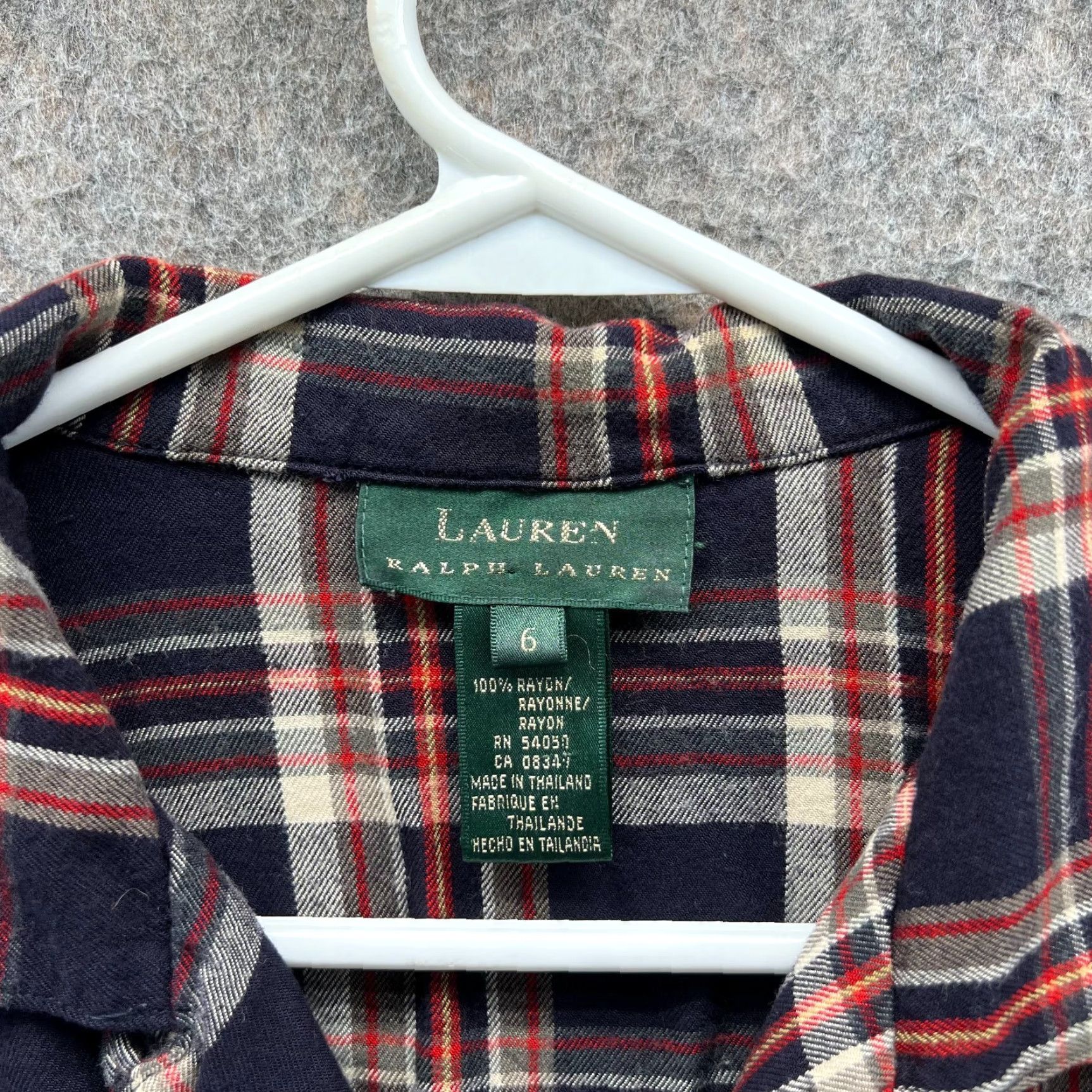 Ralph Lauren VINTAGE Lauren Ralph Lauren Shirt Womens 6 Red Blue Button Down Plaid Flannel Casual Womens 6 Red Blue Plaid Vintage Size M / US 6-8 / IT 42-44 - 4 Thumbnail