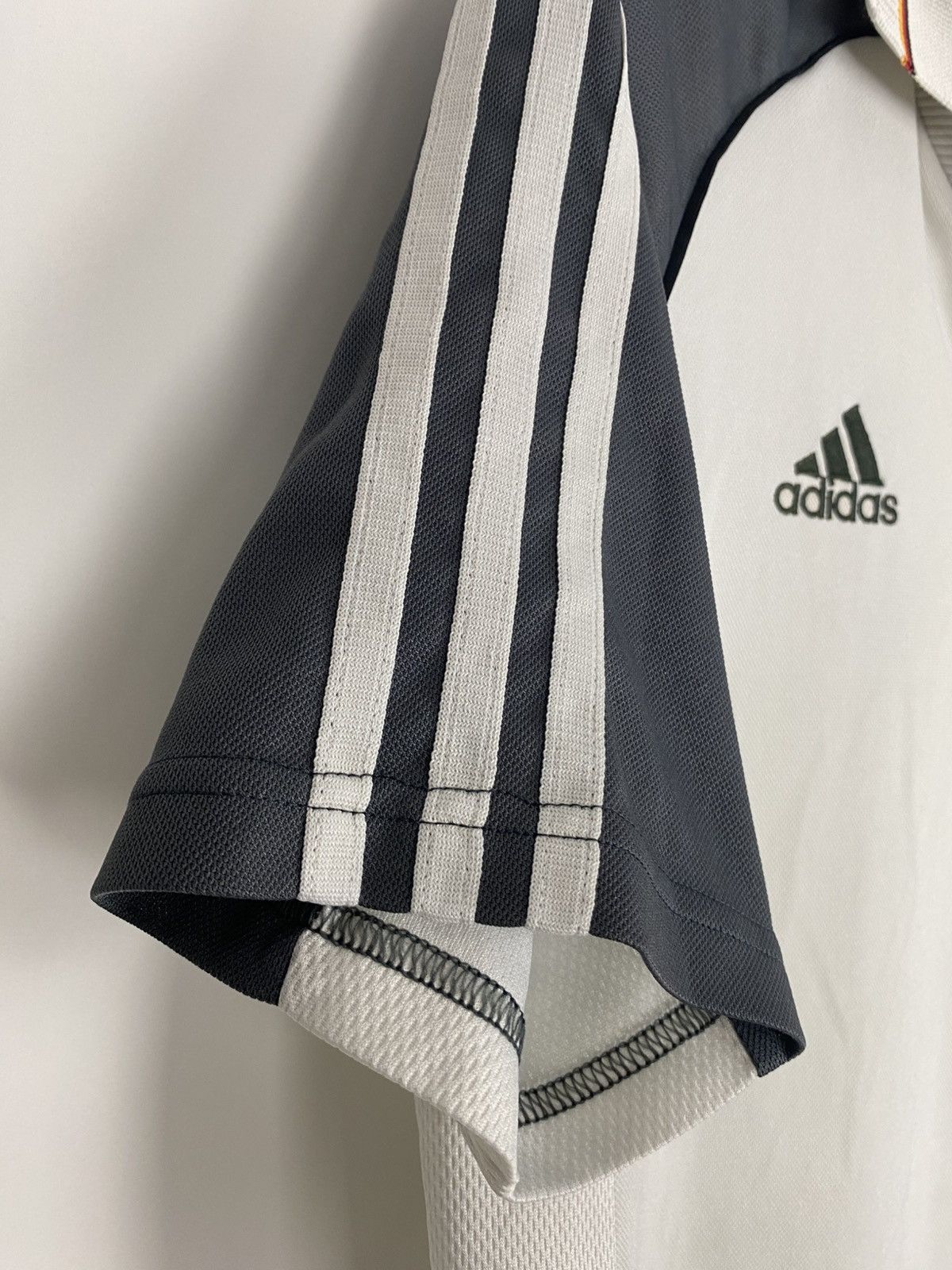 Adidas Vintage adidas Germany 2000 2001 2002 00/02 vintage y2k Size US S / EU 44-46 / 1 - 14 Thumbnail