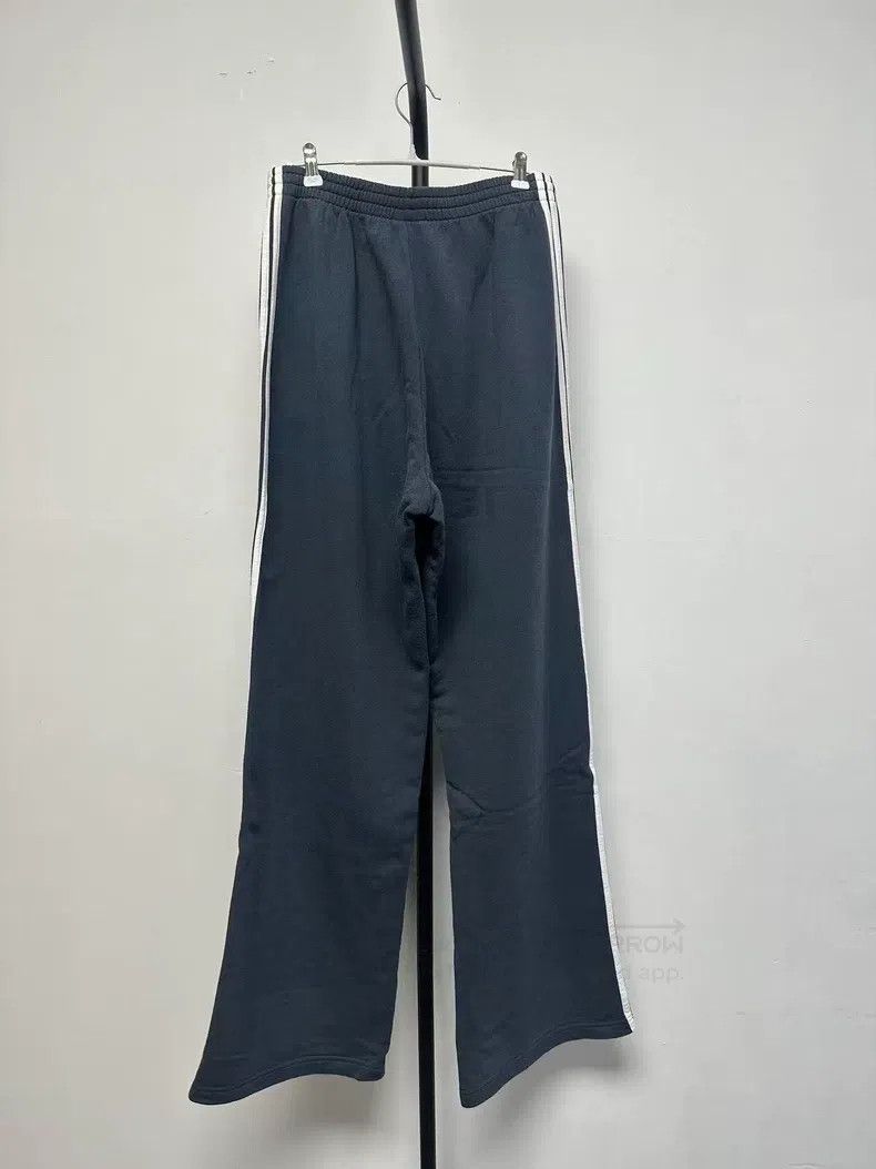 Balenciaga Balenciaga size XS Solid Striped Straight Knit Sports Pant Size US 27 - 2 Thumbnail
