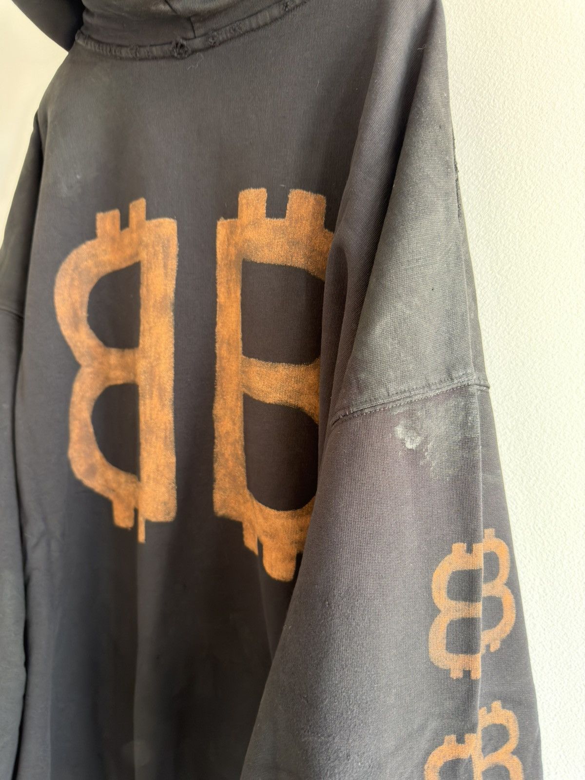 Balenciaga *RARE* BALENCIAGA DEMNA DISTRESSED BITCOIN HOODIE XXL BOXY Size US XXL / EU 58 / 5 - 15 Thumbnail