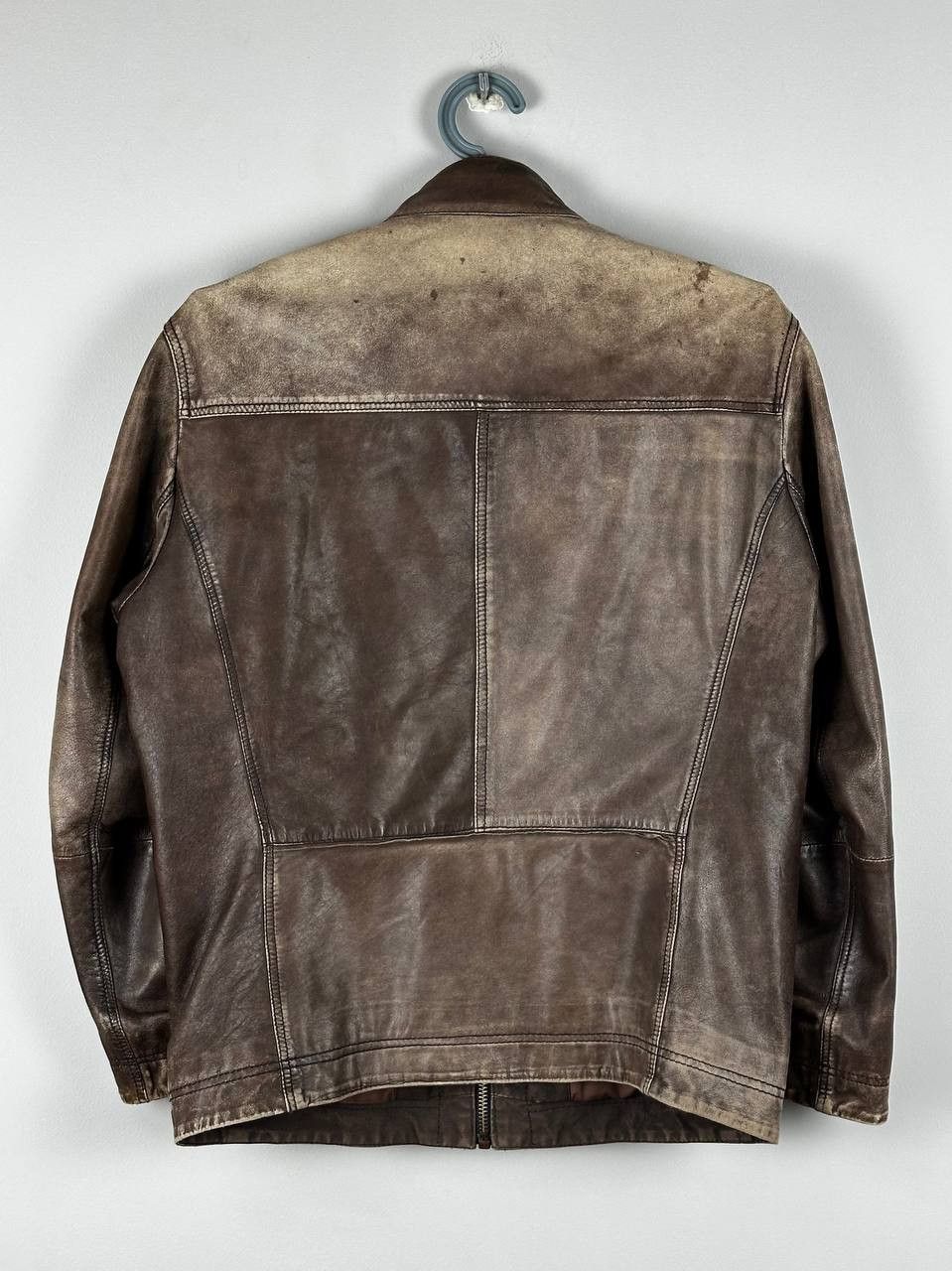 Hugo Boss Vintage Hugo Boss Faded Leather Brown Jacket Size US L / EU 52-54 / 3 - 12 Thumbnail