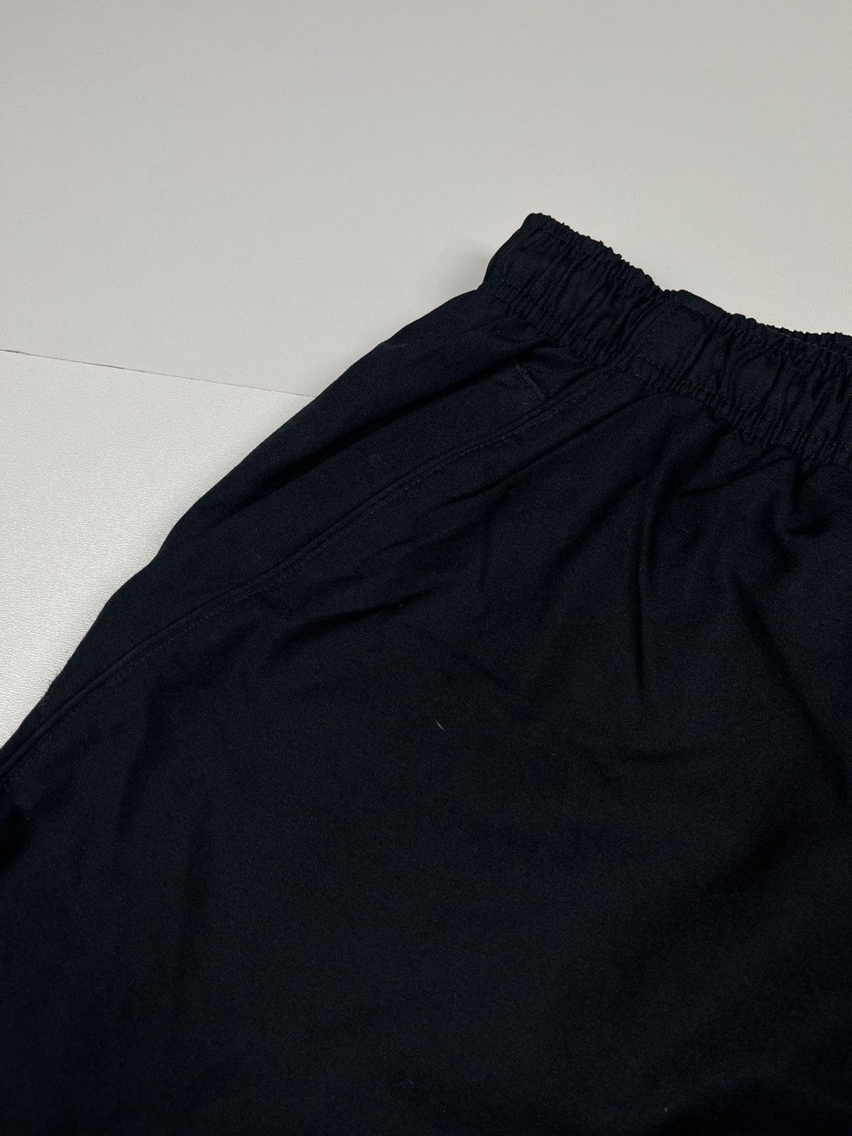 Nike Vintage Nike 90s Nylon Basic TrackPants Size US 32 / EU 48 - 7 Thumbnail
