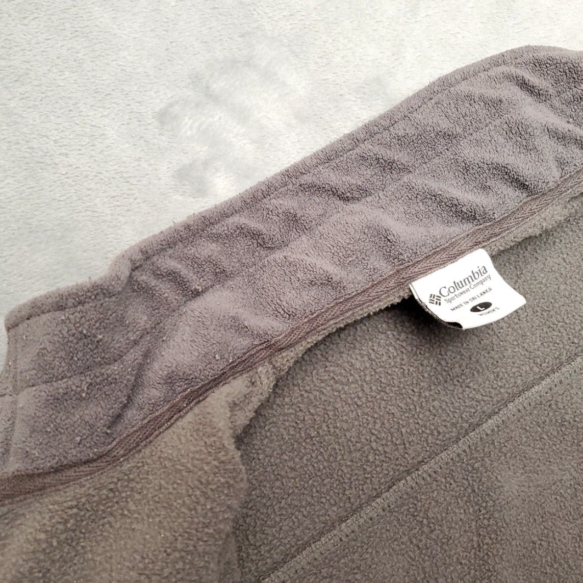 Vintage VINTAGE Columbia Jacket Womens L Gray Full Zip Fleece Casual Hike Camp outdoor Gorp Size L / US 10 / IT 46 - 7 Thumbnail