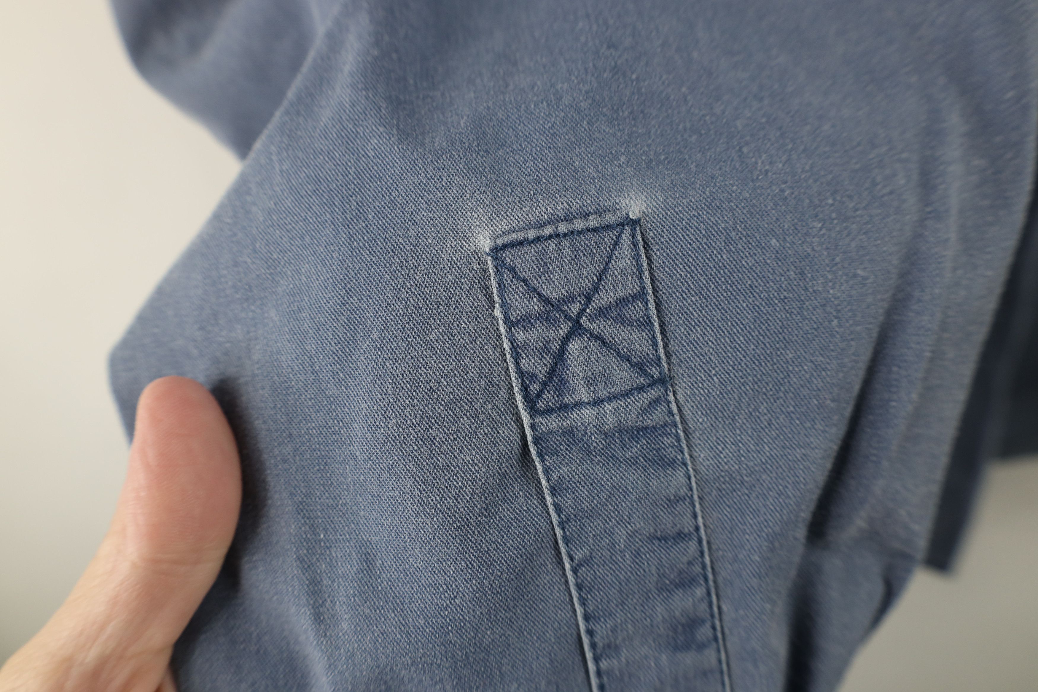 Vintage Vintage 90s Streetwear Stonewash Collared Button Down Shirt Size US L / EU 52-54 / 3 - 8 Thumbnail
