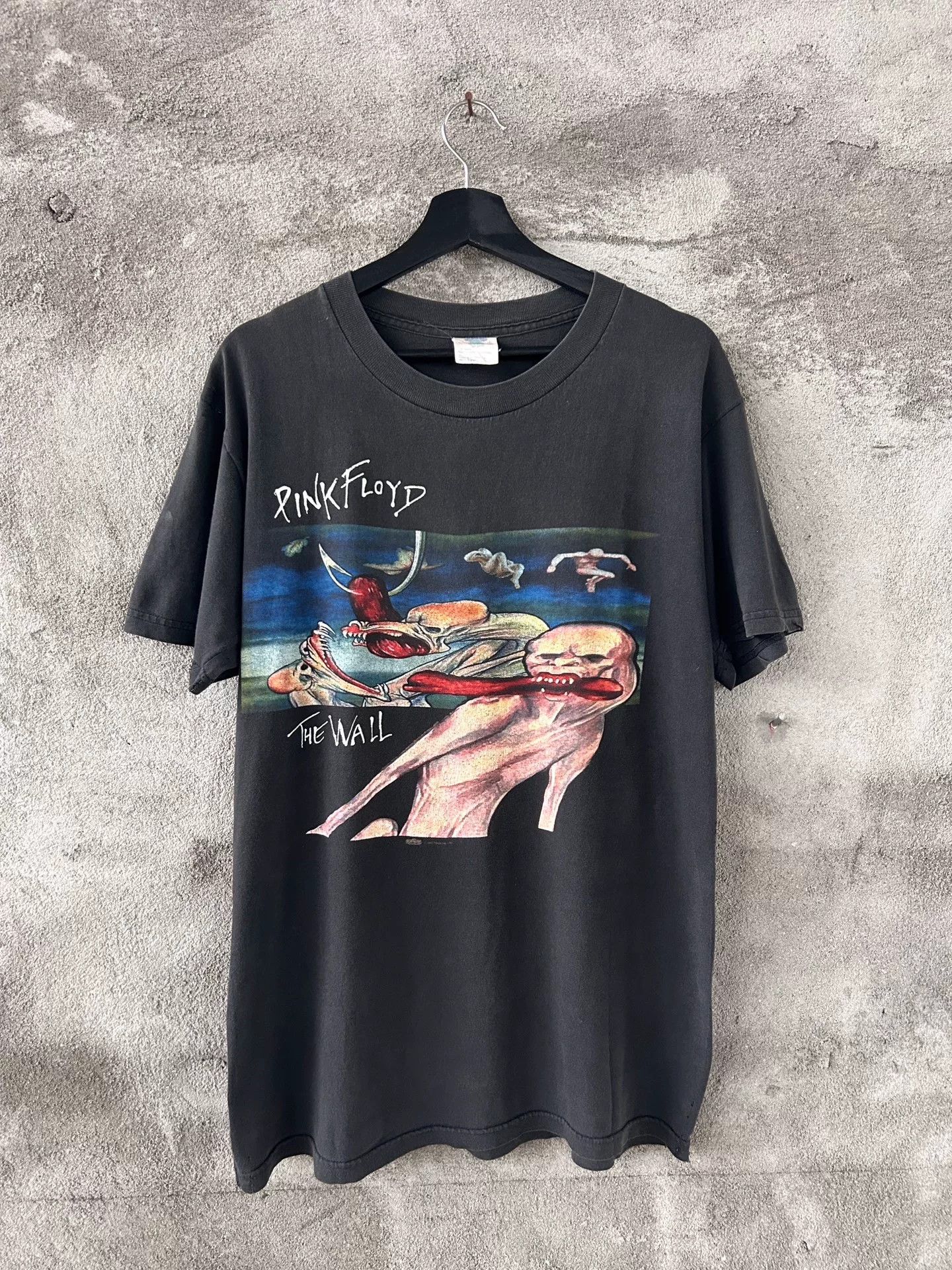 Vintage Vintage Pink Floyd 90s Band Tee Size US M / EU 48-50 / 2 - 1 Thumbnail
