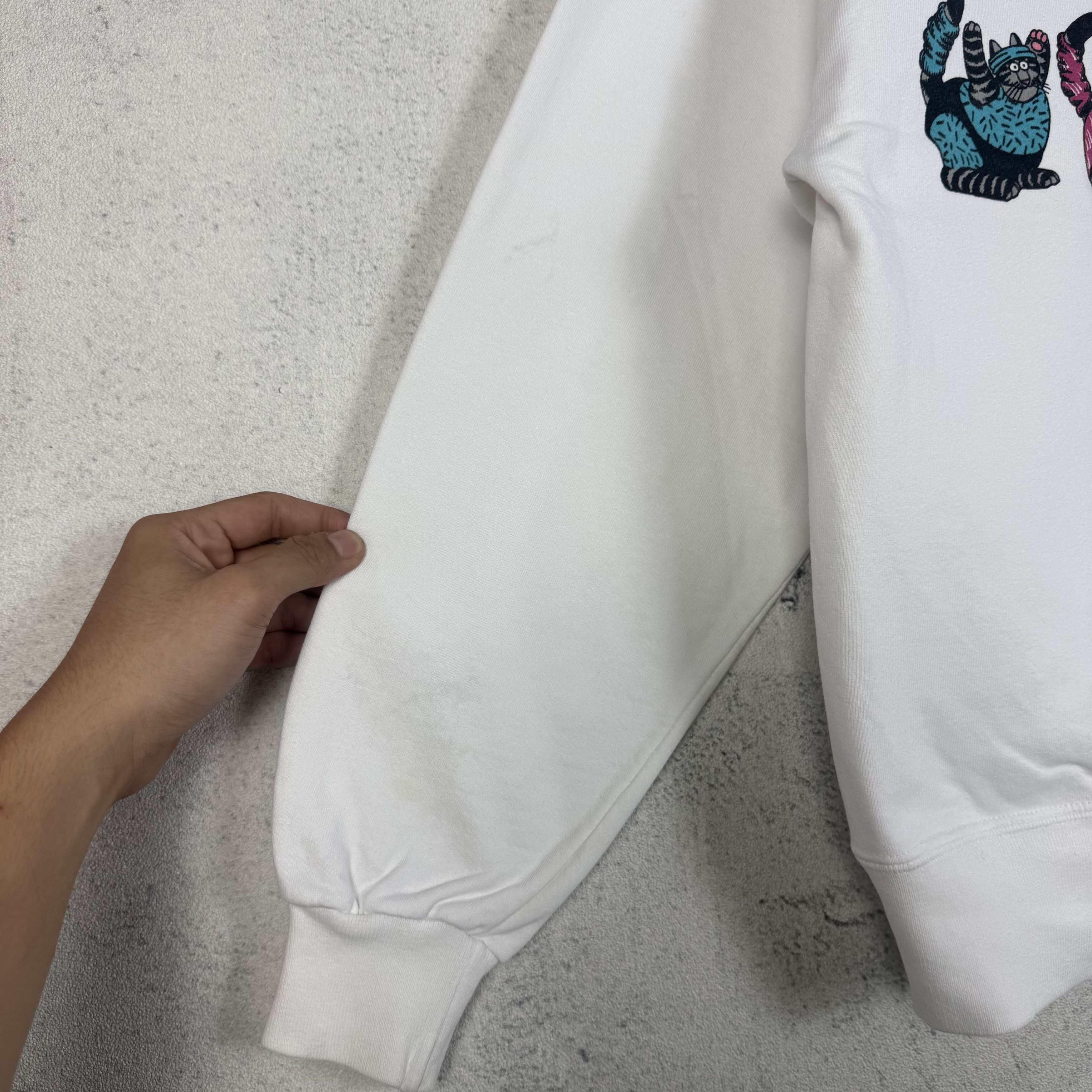Vintage Vintage Crazy Shirts Sweatshirt Crewneck Size US S / EU 44-46 / 1 - 5 Thumbnail