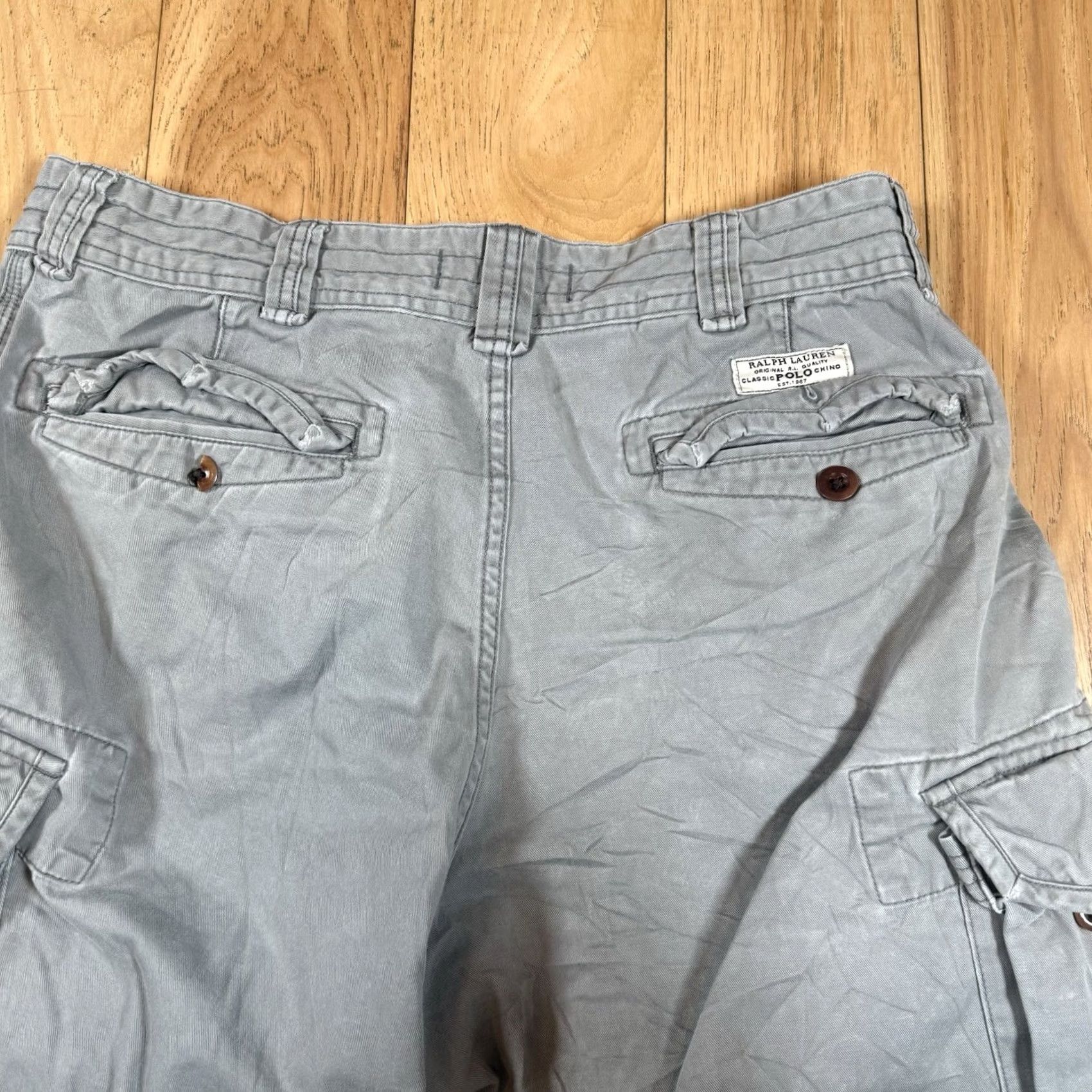 Polo Ralph Lauren VINTAGE Polo Ralph Lauren Cargo Shorts Chino Military Baggy Mens 32 Beige 34 Tag Measurements Mens Size US XS / EU 42 / 0 - 6 Thumbnail