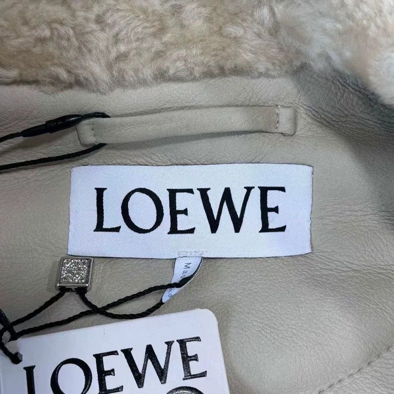 Loewe LOEWE Off-white Teddy cloak shawl Size 4XL / US 24-26 - 6 Thumbnail