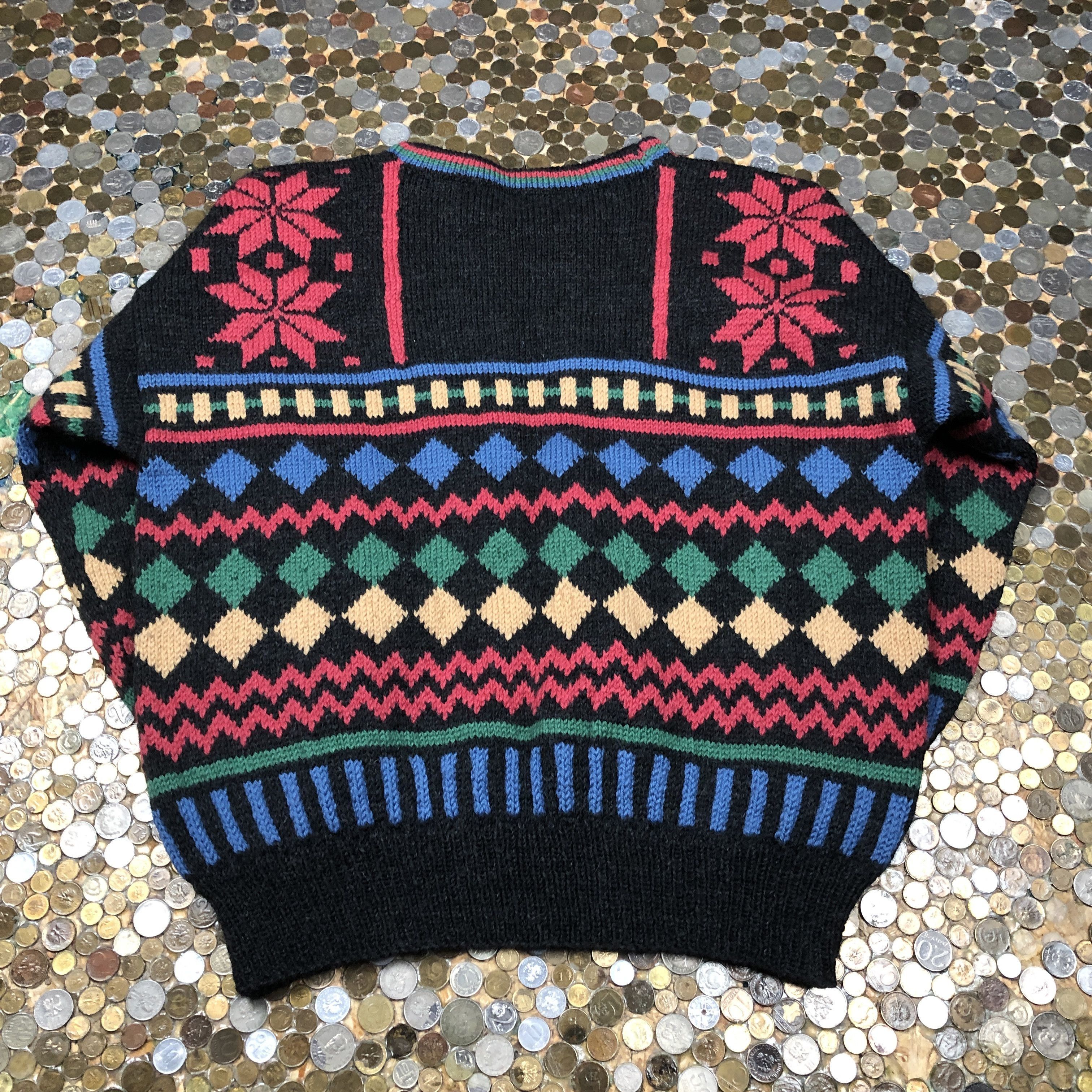 Vintage Sweater Vintage pattern 90's Size US XL / EU 56 / 4 - 3 Thumbnail
