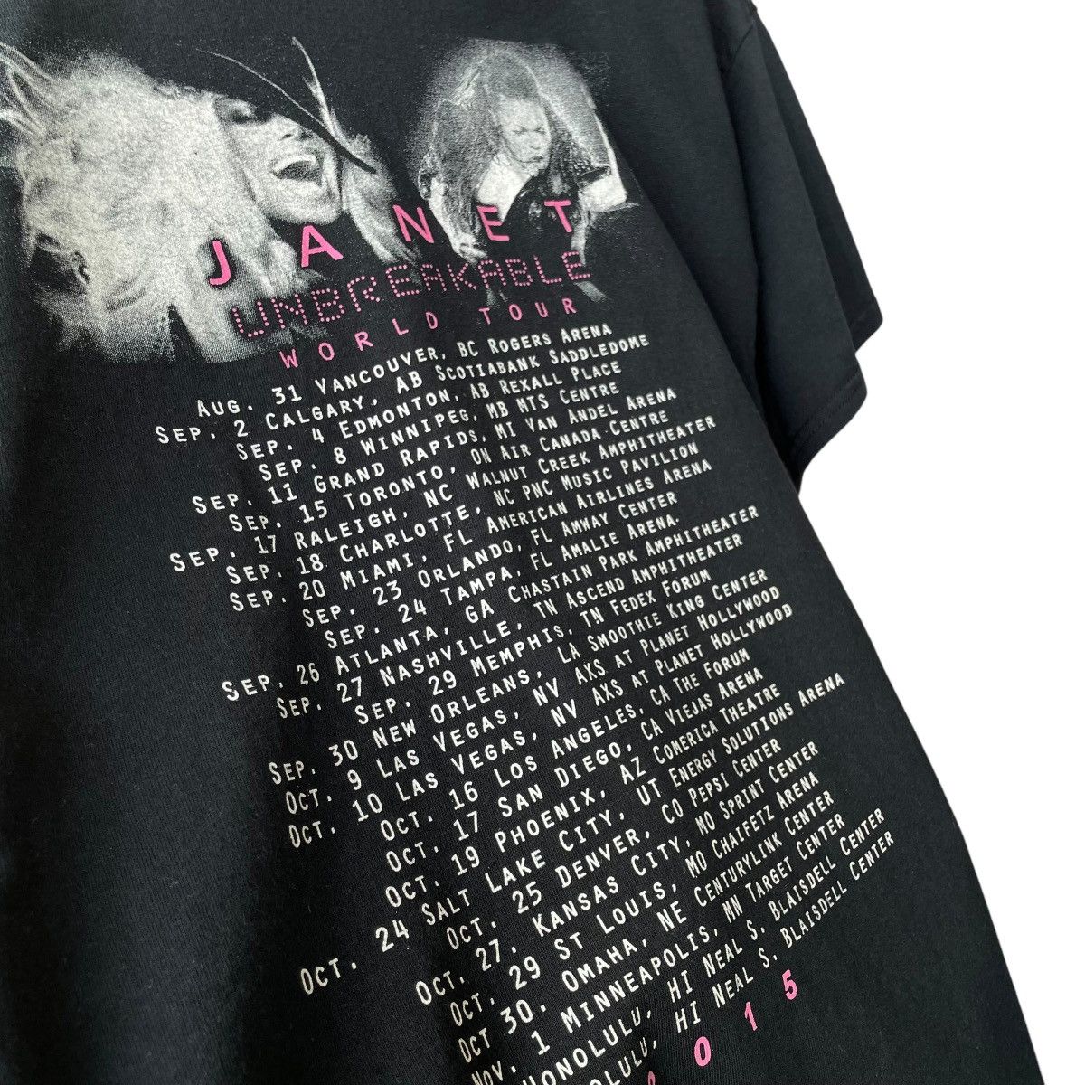 Band Tees × Vintage Janet Jackson 2015 Unbreakable World Tour Promo Tee Size US L / EU 52-54 / 3 - 4 Thumbnail