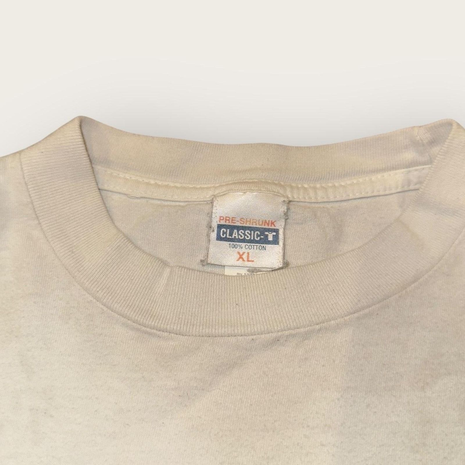 Hanes Vintage Single Stitch Dunkin Doughnuts Wisconsin Tee Size US XL / EU 56 / 4 - 3 Thumbnail