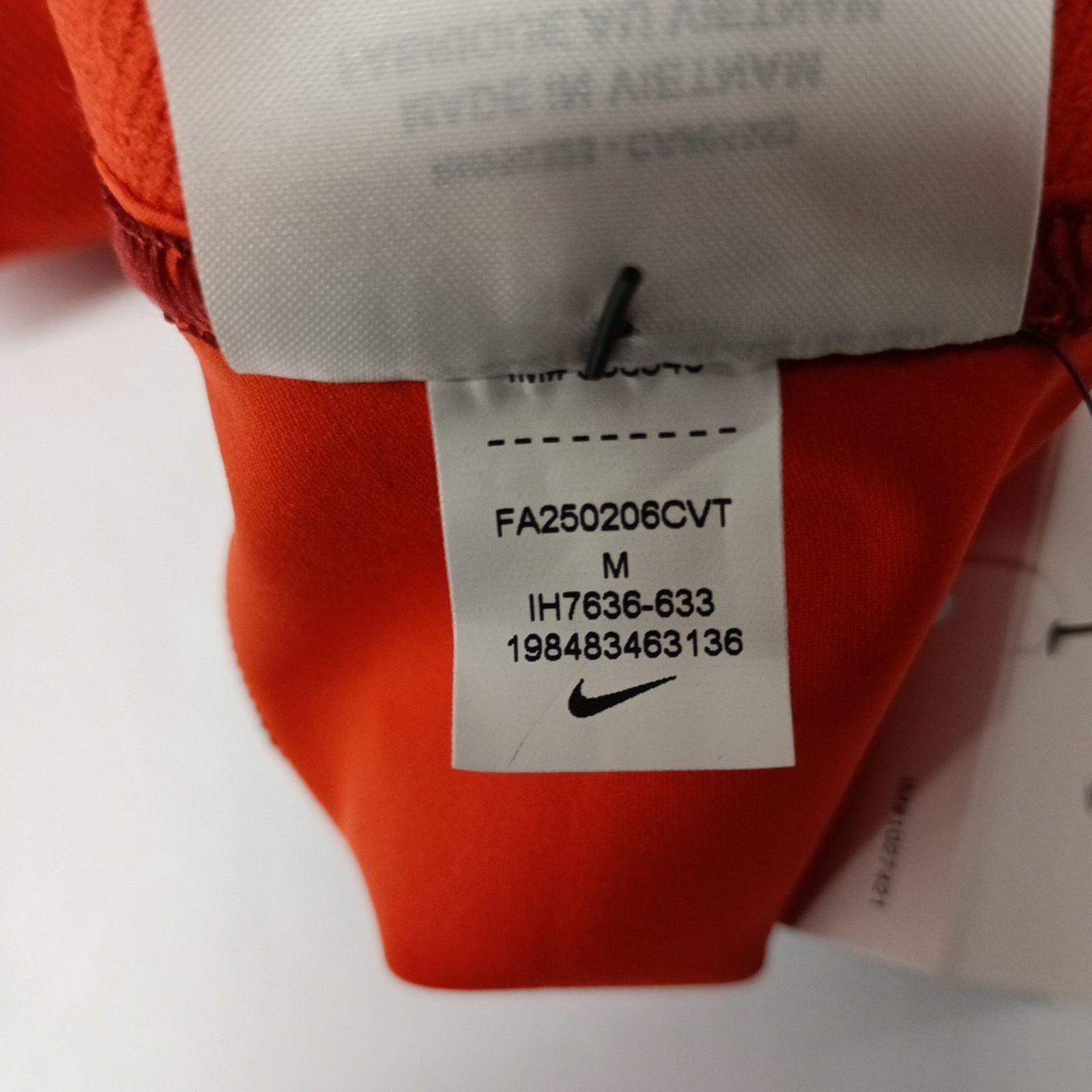 Nike Nike Women's Pro 3" Striped Shorts Red Orange Size M New Size 28" / US 6 / IT 42 - 5 Thumbnail