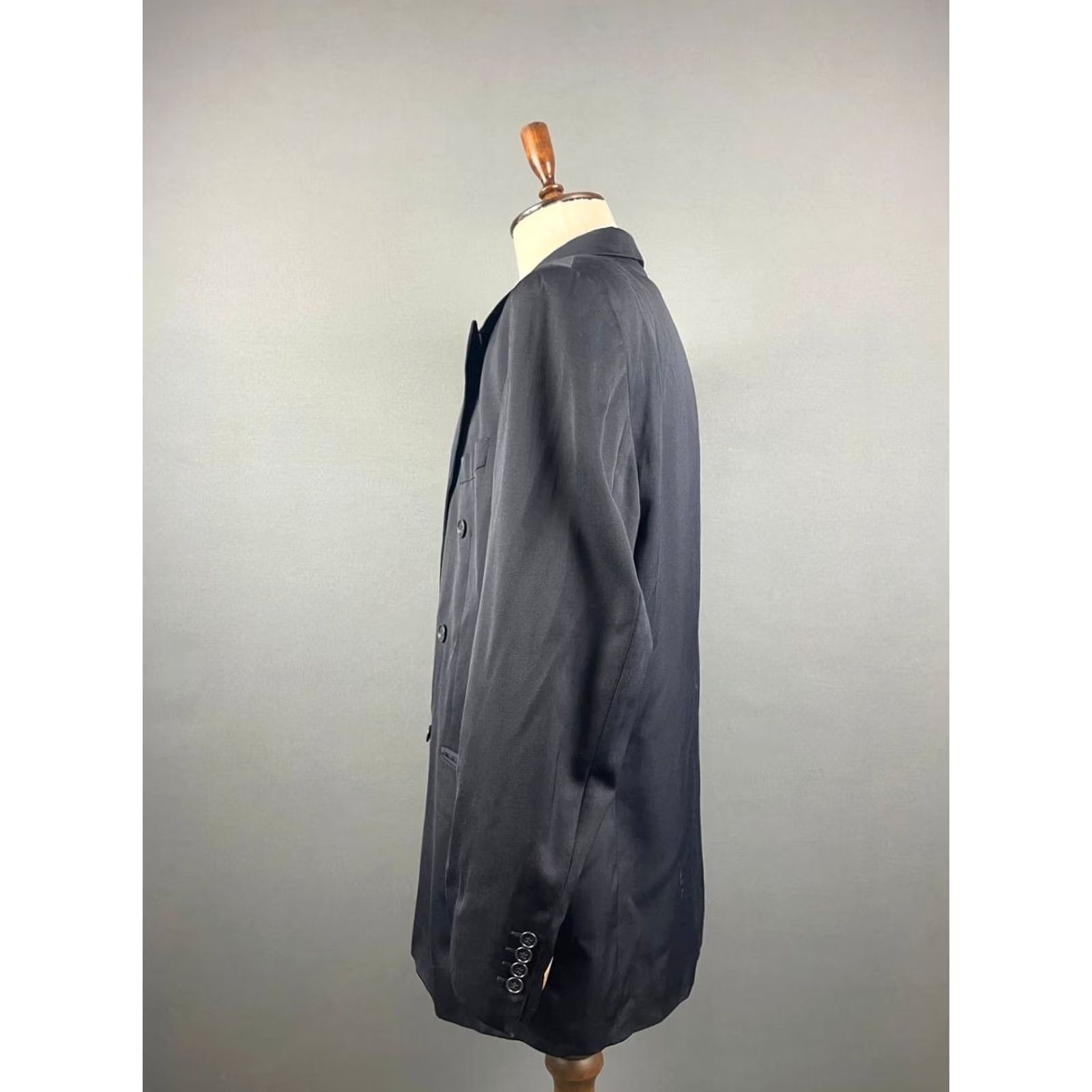 Yves Saint Laurent Yves Saint Laurent Blazer Jacket Mens Black Button Front Solid Mid-Length Regular Fit Knit Lightweight Breathable Casual Formal Vintage No Size US M / EU 48-50 / 2 - 6 Thumbnail