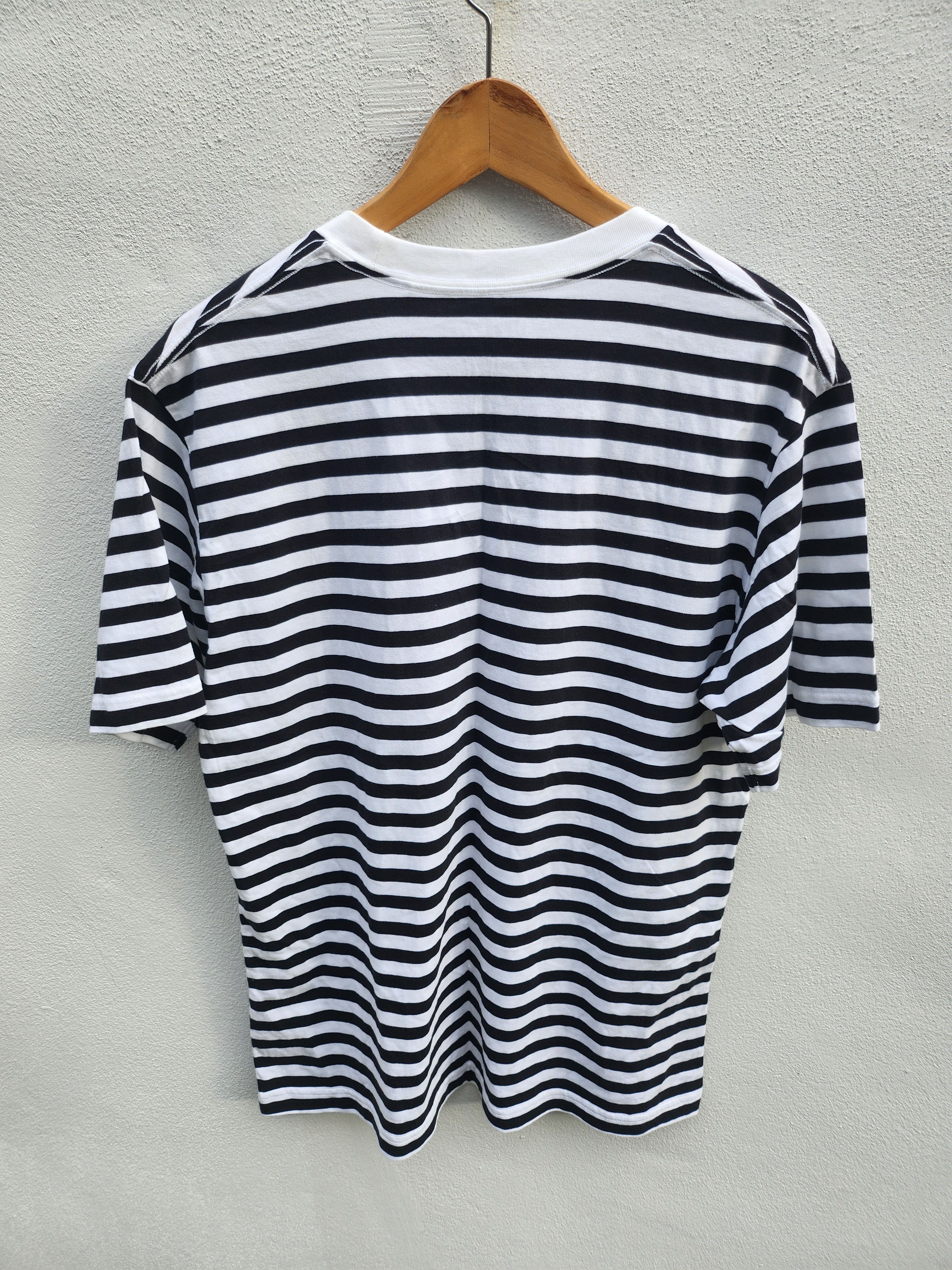 Japanese Brand 💥 Andy Warhol Campbell Stripes Collection Masterpiece Tee Size US L / EU 52-54 / 3 - 8 Thumbnail