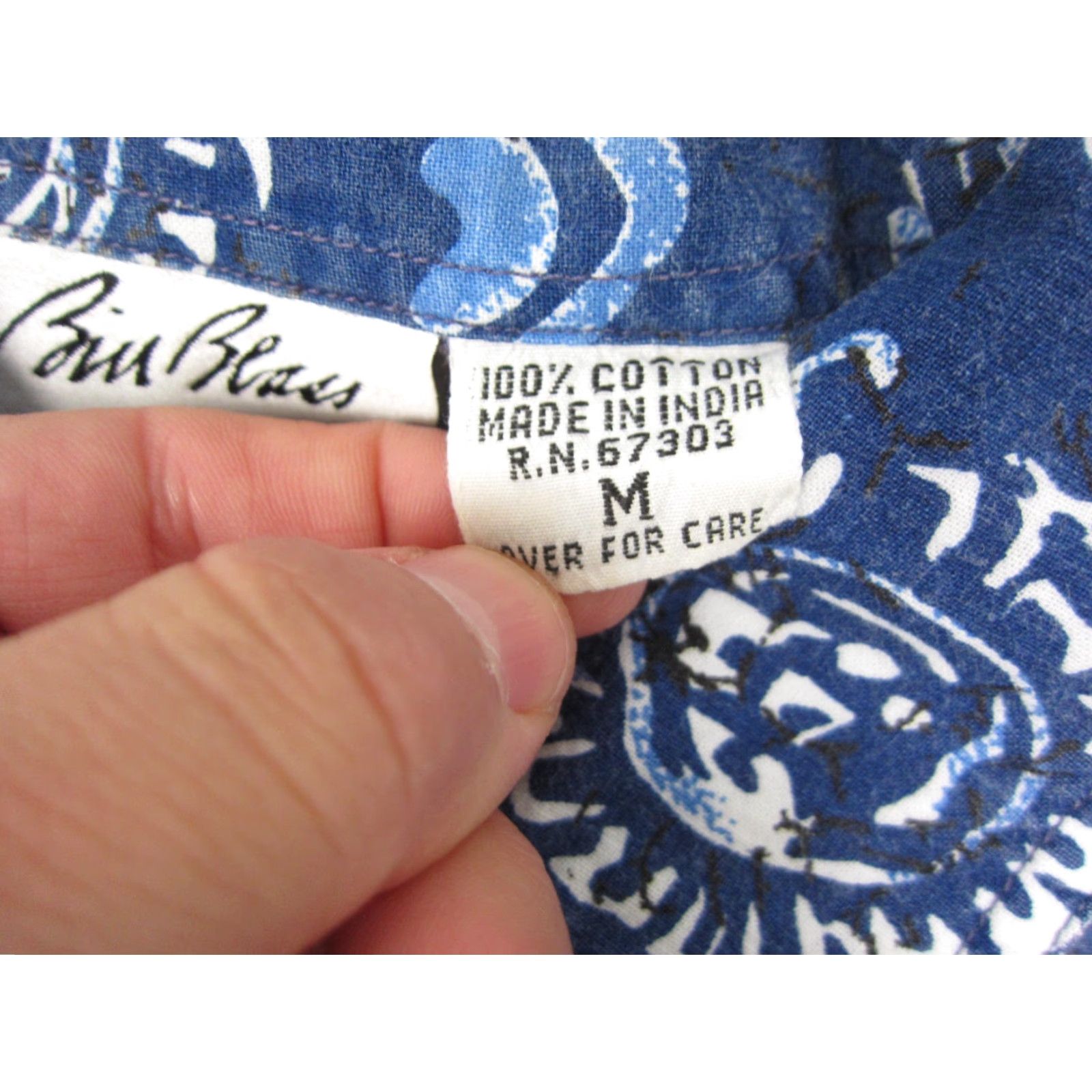 Bill Blass VINTAGE Bill Blass Shirt Mens Medium Blue White Abstract Tribal Cotton Hawaiian Shirt Size US M / EU 48-50 / 2 - 5 Thumbnail