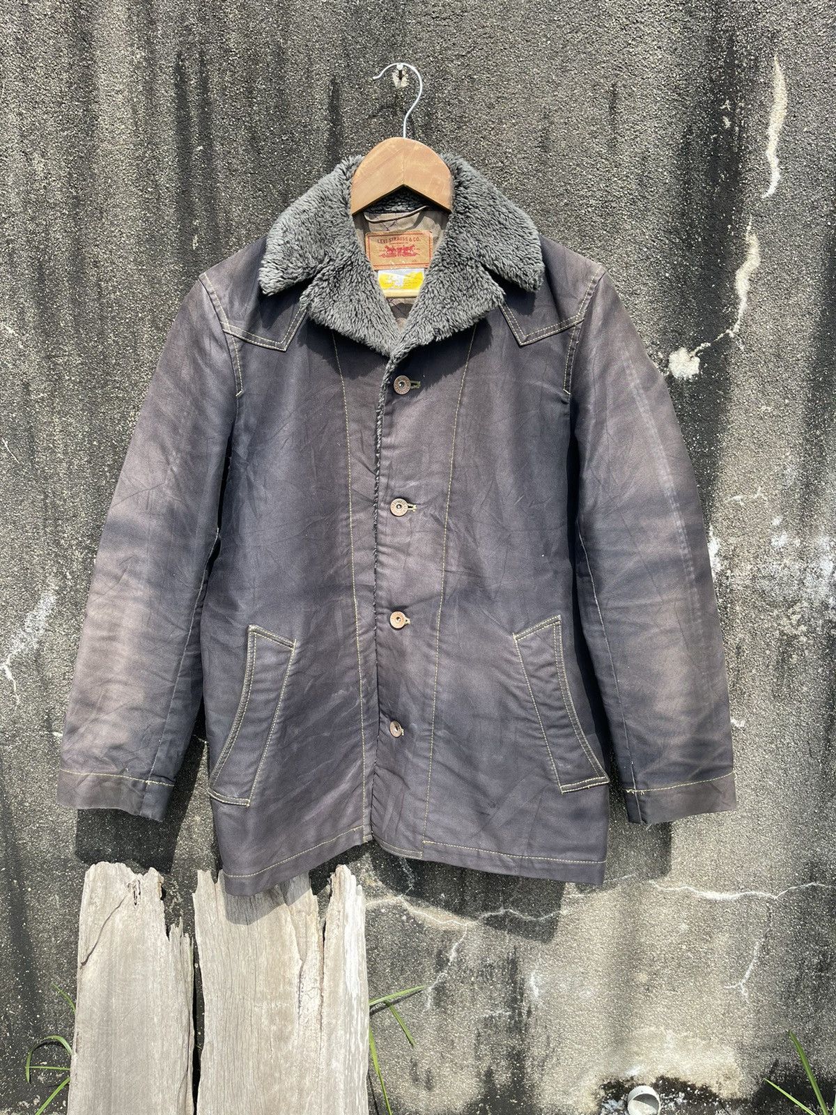 Vintage Levi’s Sherpa-Lined Barn Coat - Distressed Black