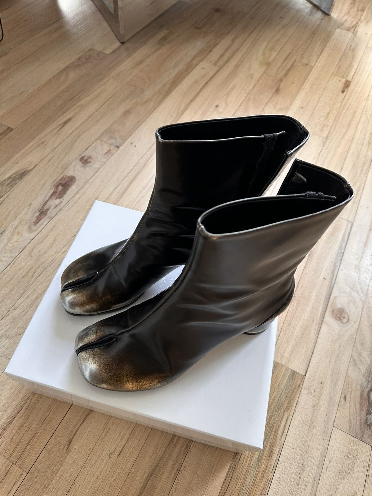 Maison Margiela Tabi Metallic Silver/Gold Ankle Boots Size US 11 / IT 41 - 1 Thumbnail