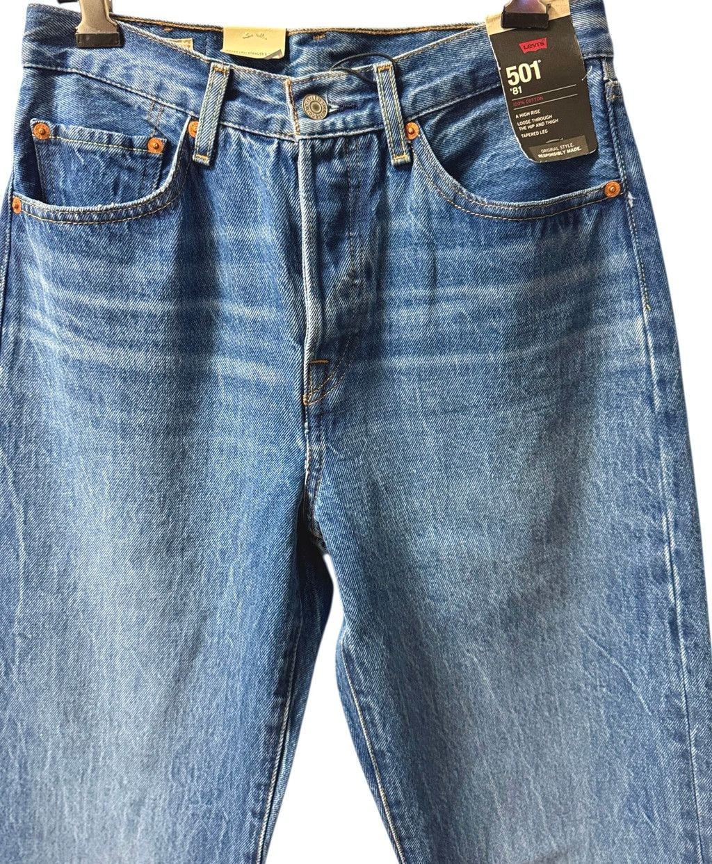 Levi's New Levi's 501 Tapered Leg Jeans Size 26 x 31, Style '81 Size 26" / US 2 / IT 38 - 3 Thumbnail