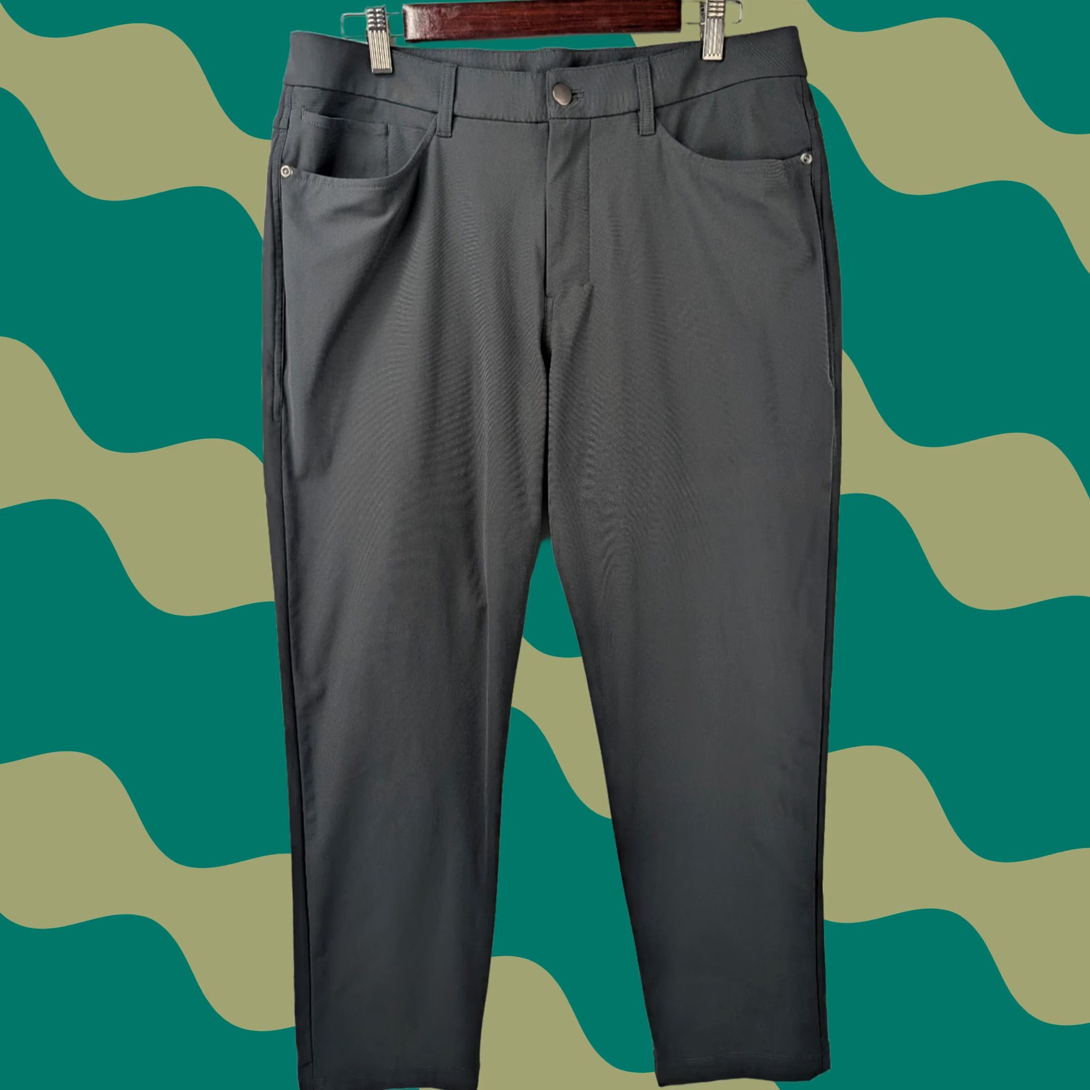 Lululemon Lululemon Pants Men's 34 Gray Classic Fit 5 Pocket Warpstreme LM5AQHS ABDC Chino Tapered Size US 34 / EU 50 - 1 Thumbnail