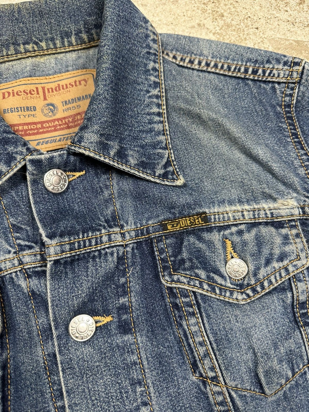Diesel Vintage Y2K Diesel Denim Jeans Trucker Jacket Size S / US 4 / IT 40 - 7 Thumbnail