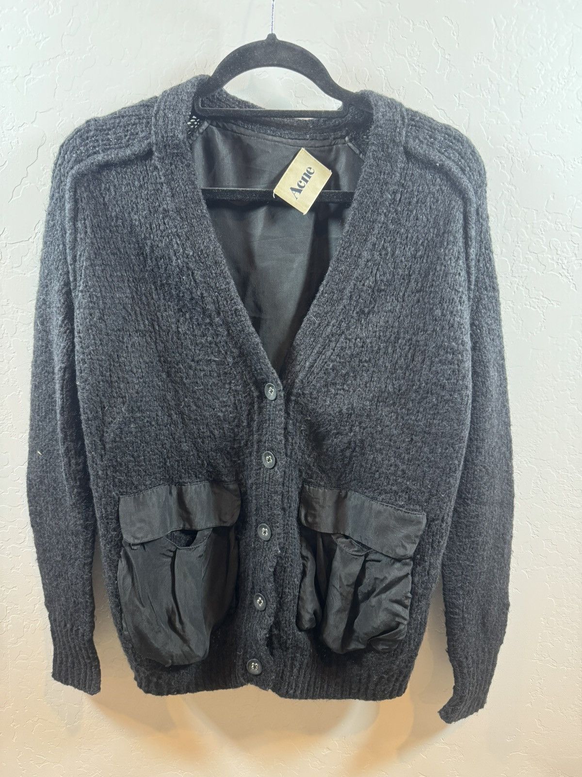 Acne Studios Acne Studios Cardigan Size XS / US 0-2 / IT 36-38 - 1 Thumbnail