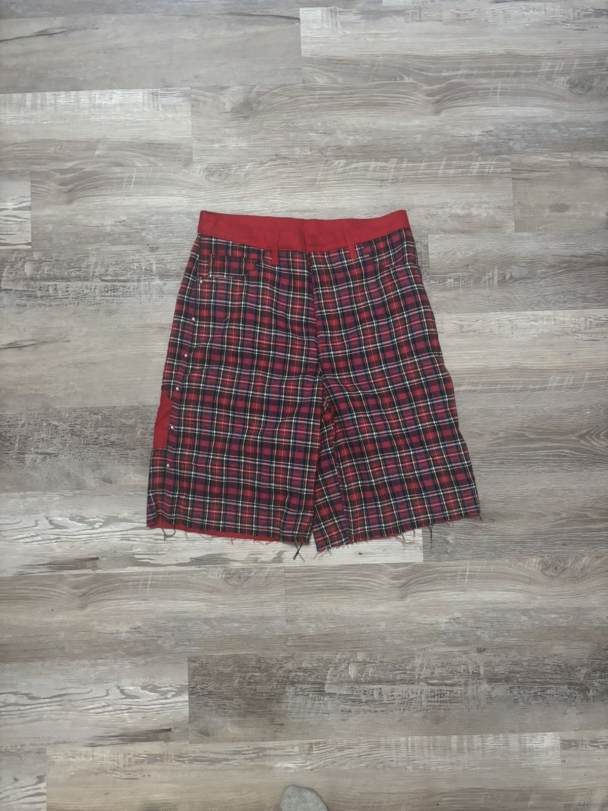 JUNK de LUXE Junkhead Opuim Baby’s brand red plaid shorts L Size US 32 / EU 48 - 1 Thumbnail