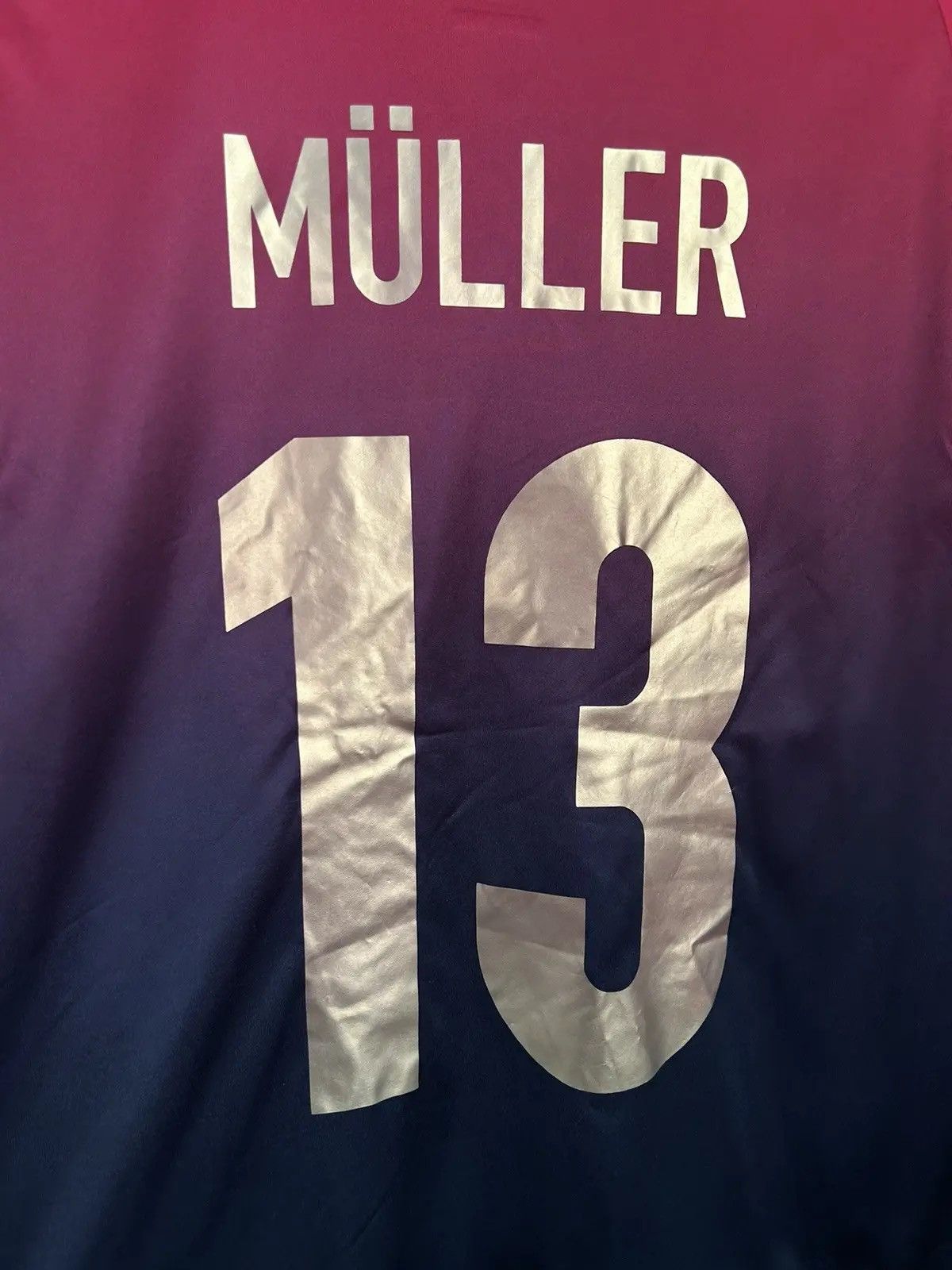 Adidas Germany DFB 2011/12 Women's Player Issue #13 Muller Jersey Size M / US 6-8 / IT 42-44 - 2 Thumbnail