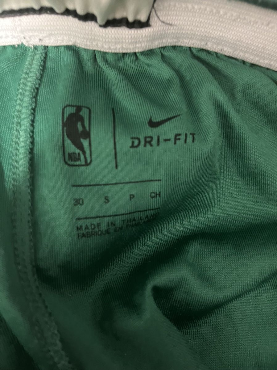 NBA × Nike Boston Celtics Kemba Walker kit Size US S / EU 44-46 / 1 - 7 Thumbnail