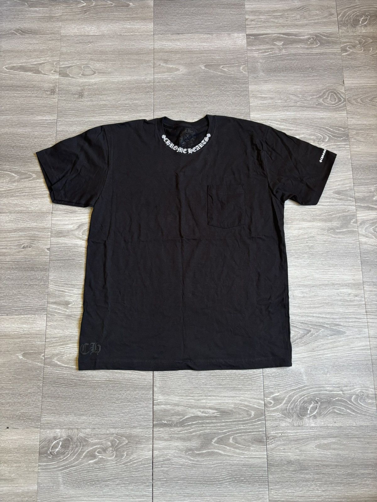 Chrome Hearts Chrome Hearts Black Neck Logo Tee Size US XL / EU 56 / 4 - 1 Thumbnail